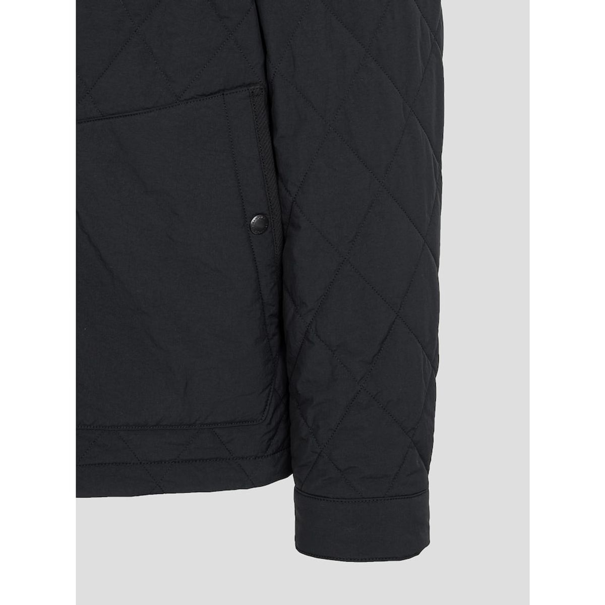 빈폴 멘(BEANPOLE MEN) 다이아 퀼팅 패딩 아우터  블랙