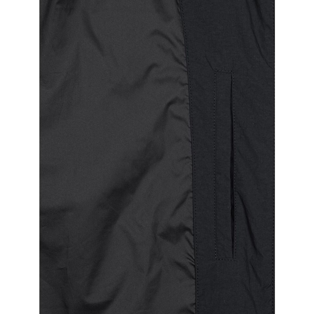빈폴 멘(BEANPOLE MEN) 다이아 퀼팅 패딩 아우터  블랙