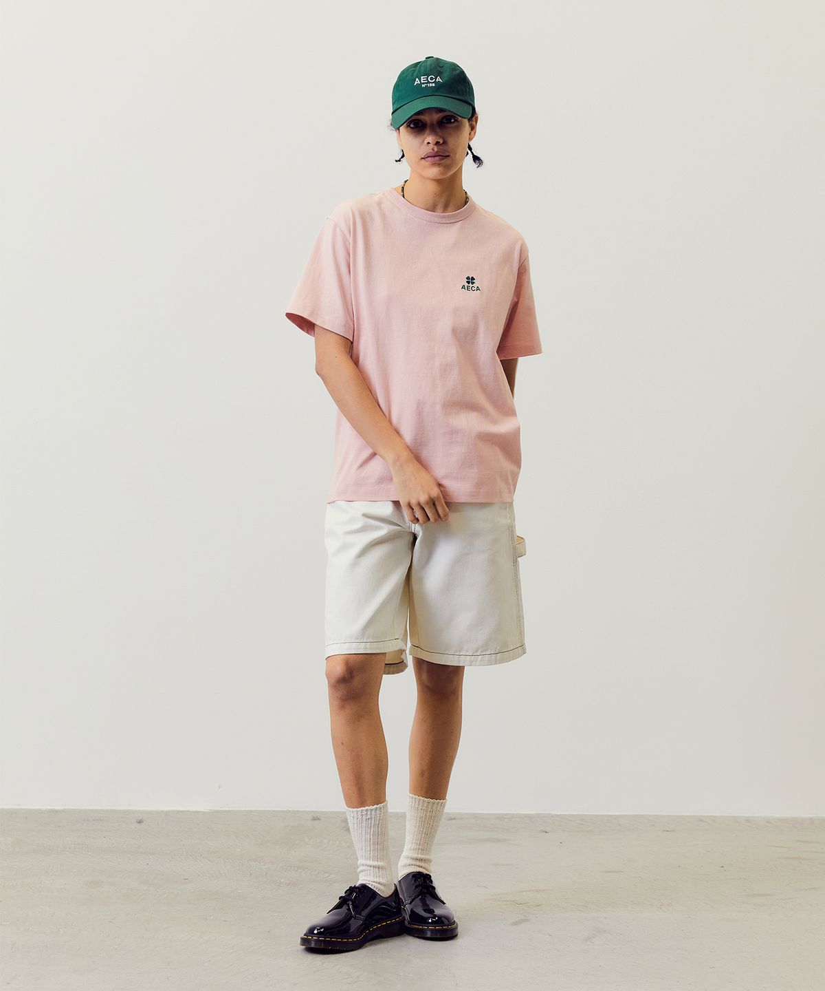 에이카화이트(AECA) EVERYDAY AECA CLOVER HALF SLEEVE TEE-WASHED CHARCOAL