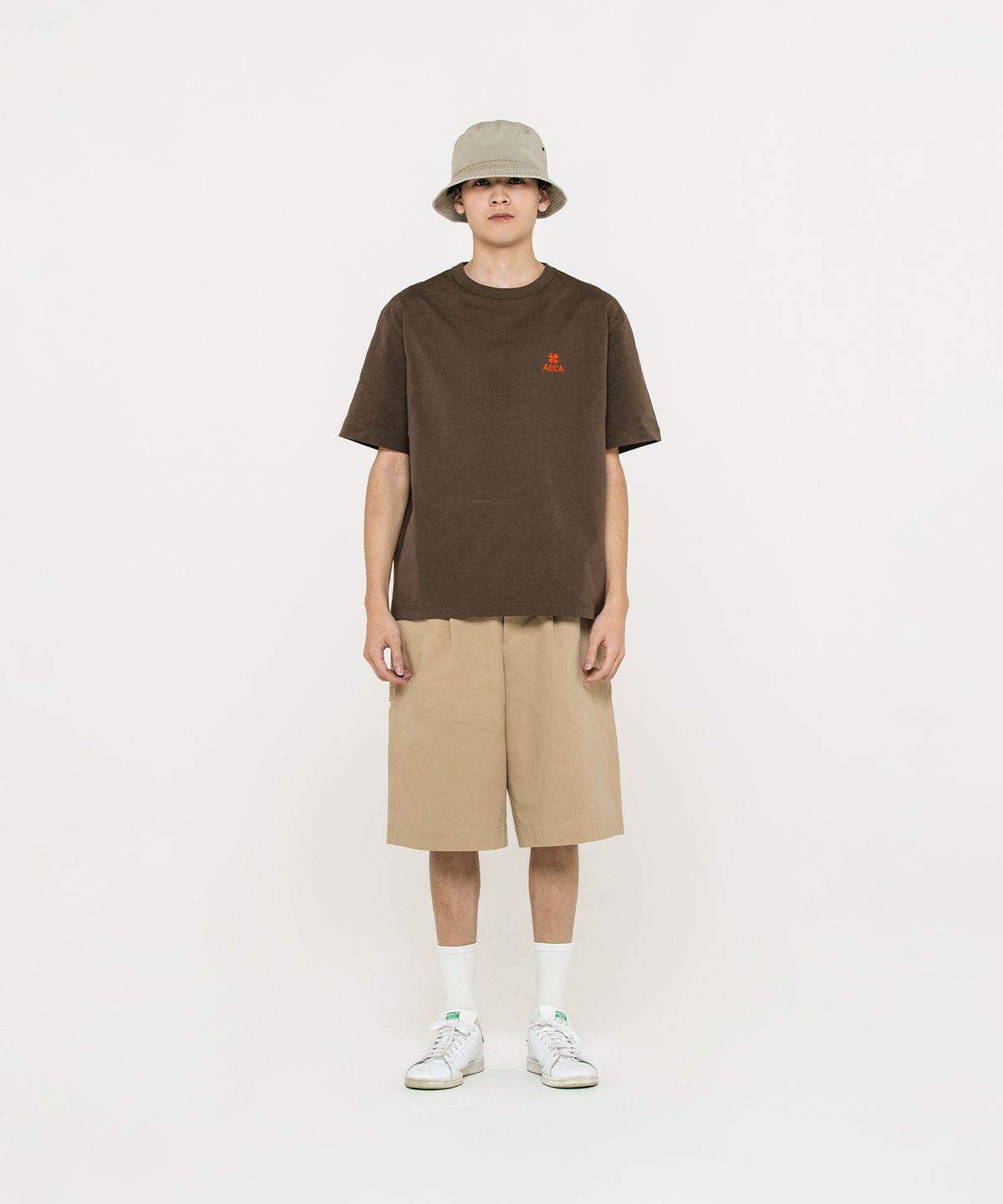 에이카화이트(AECA) EVERYDAY AECA CLOVER HALF SLEEVE TEE-WASHED CHARCOAL