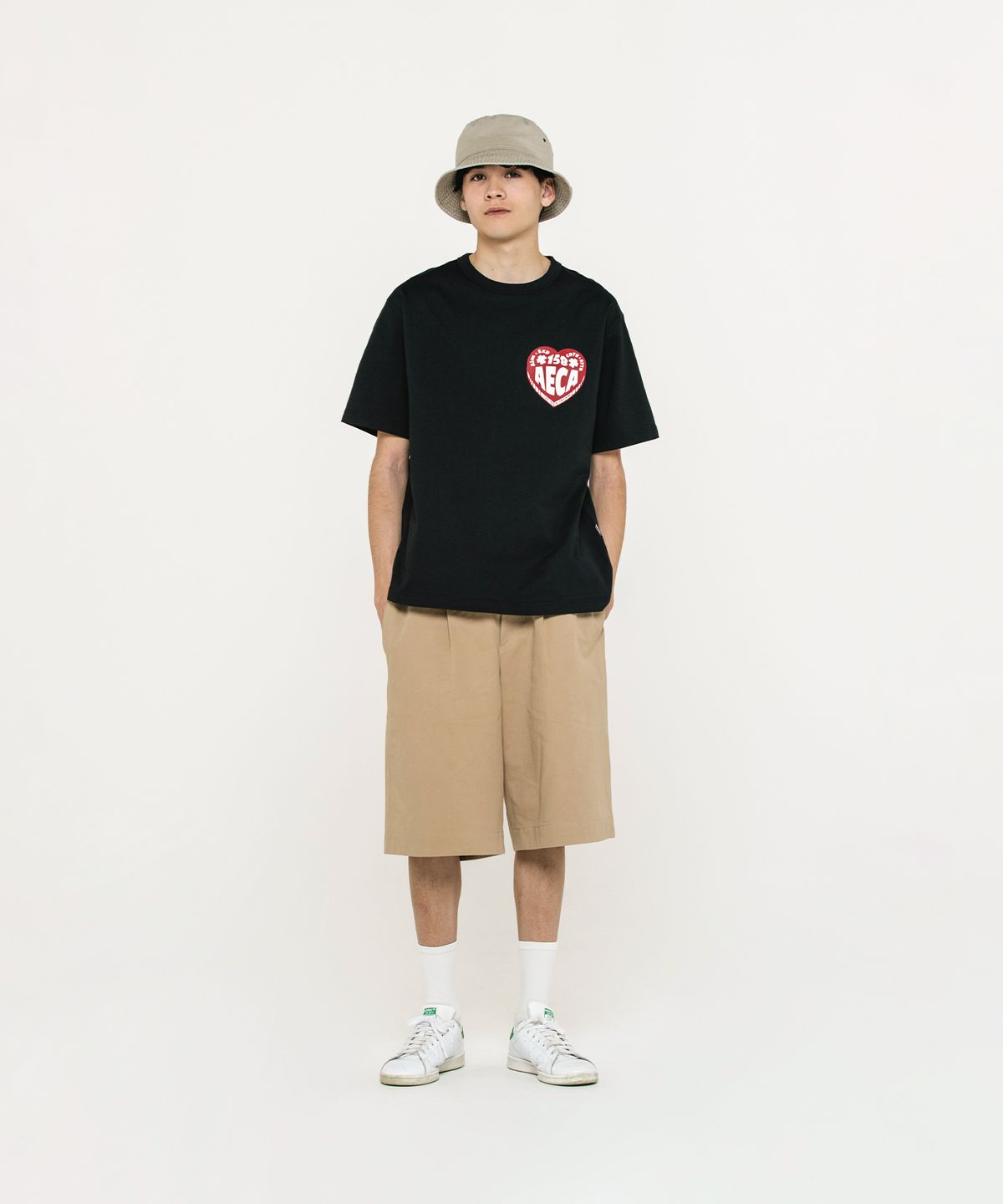 에이카화이트(AECA) AECA LOVE HALF SLEEVE-BLACK