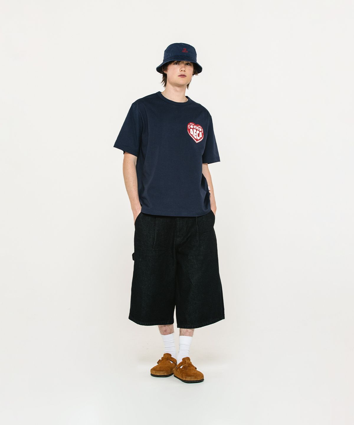 에이카화이트(AECA) AECA LOVE HALF SLEEVE-NAVY