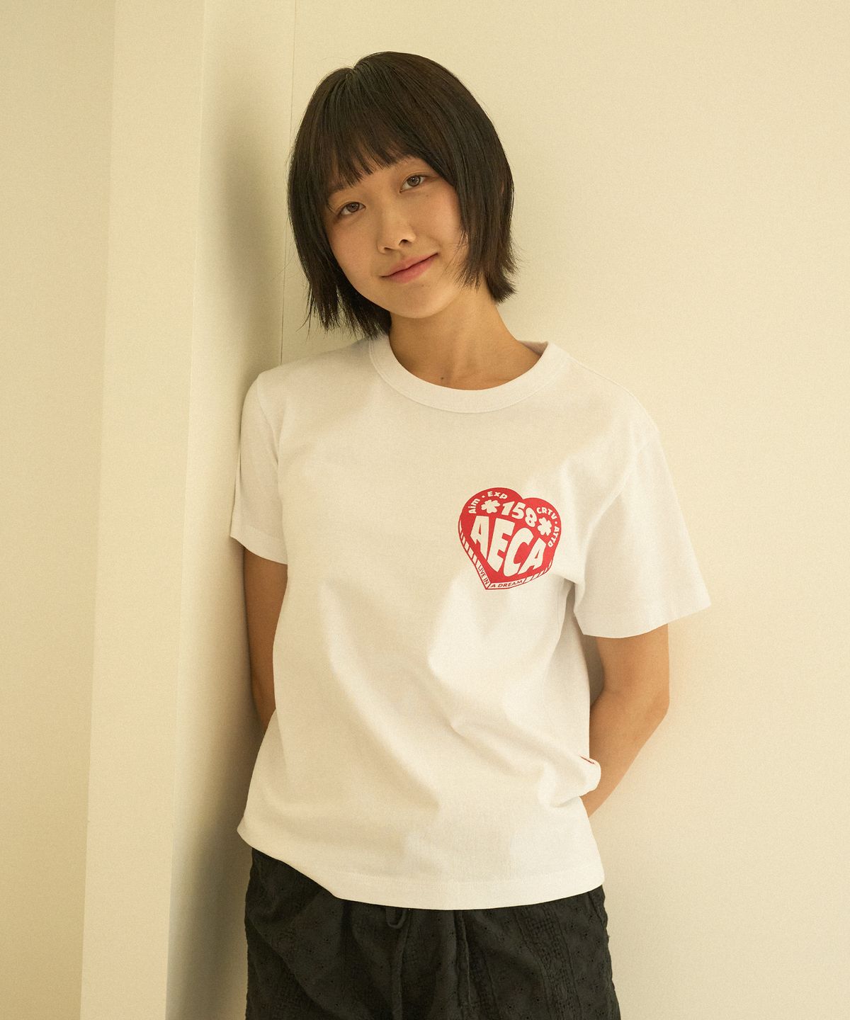 에이카화이트(AECA) AECA LOVE HALF SLEEVE-LIGHT GREY