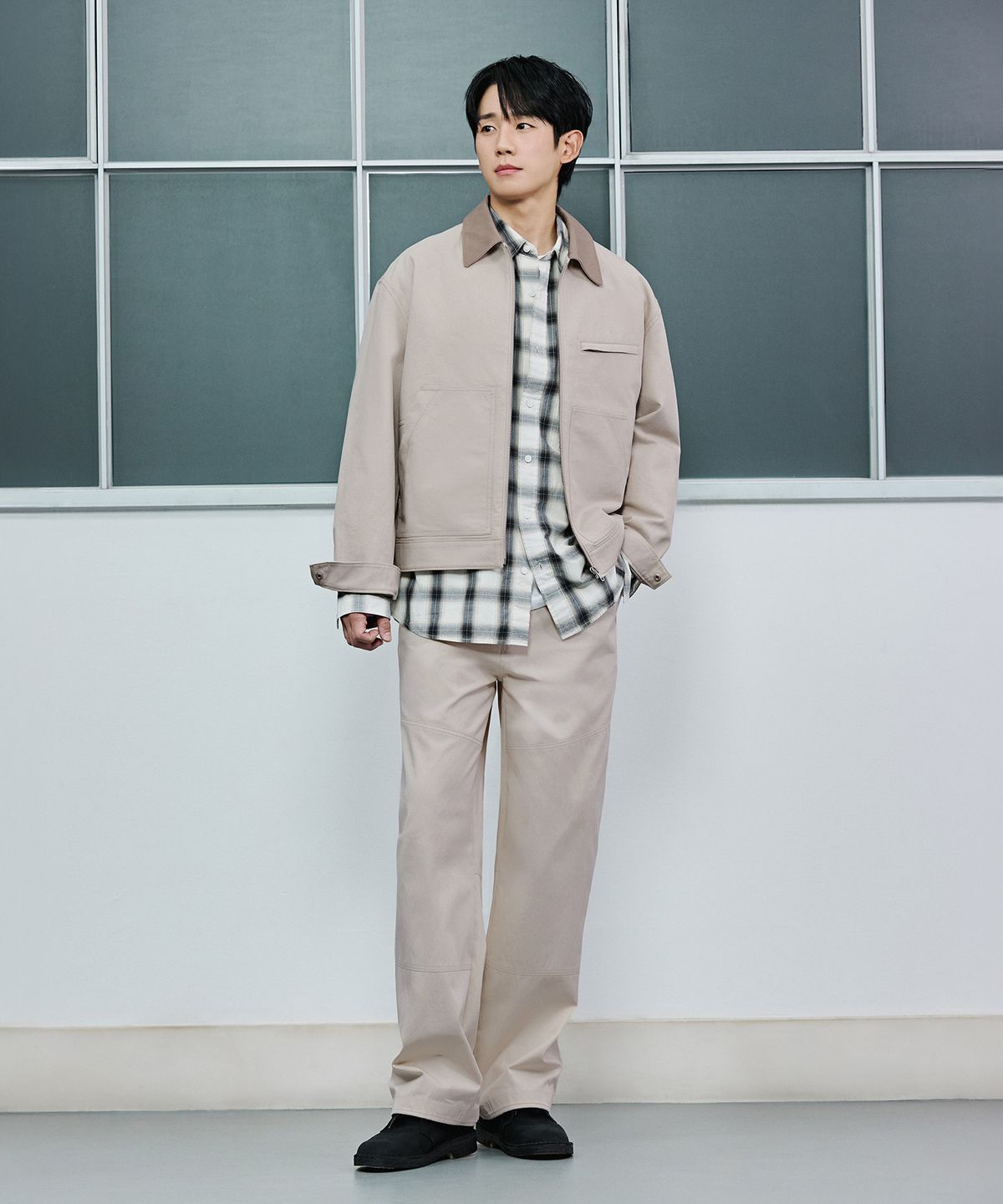 마인드브릿지(MINDBRIDGE) 코듀로이 카라배색 워크 점퍼 - 2color