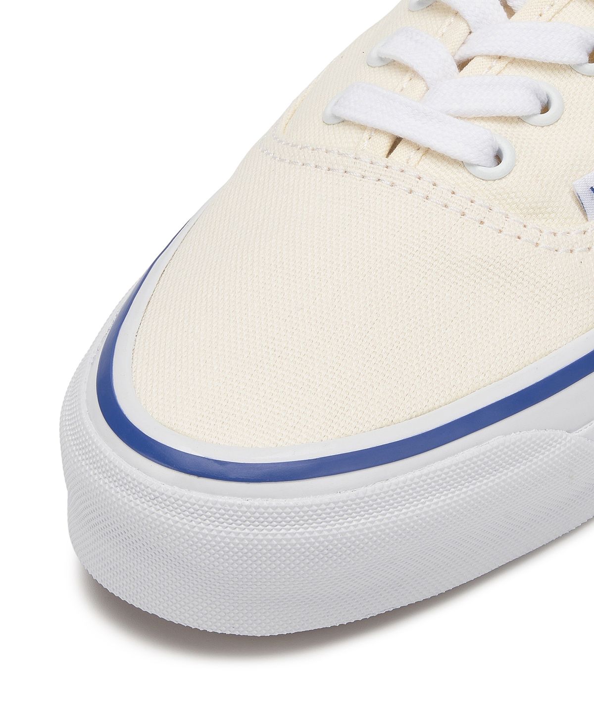 반스(VANS) 프리미엄 어센틱 리이슈 44 LX - 오프 화이트 / VN000CQAOFW1