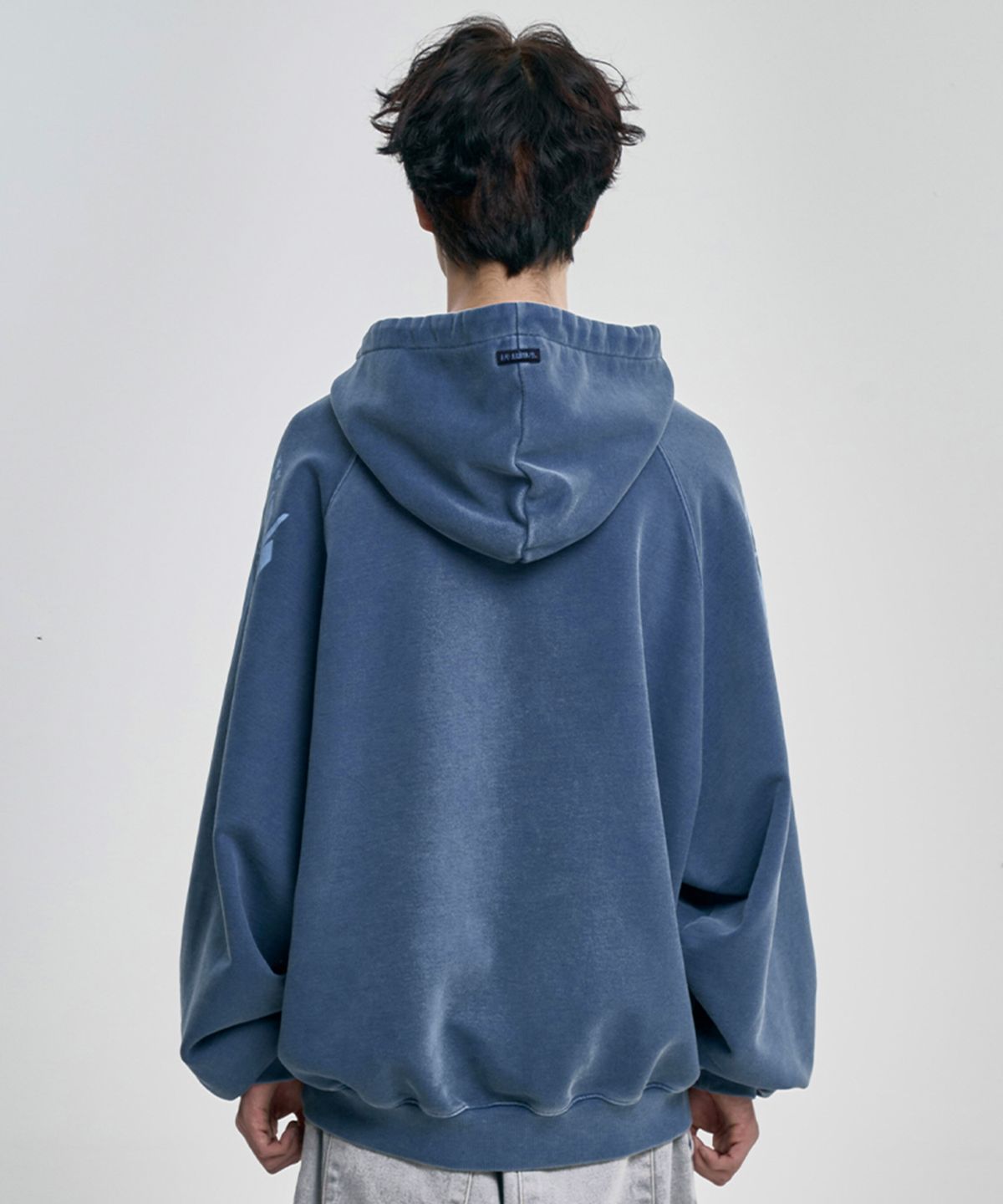 아조바이아조(AJOBYAJO) Cross Symbol Raglan Hoodie [BLUE]