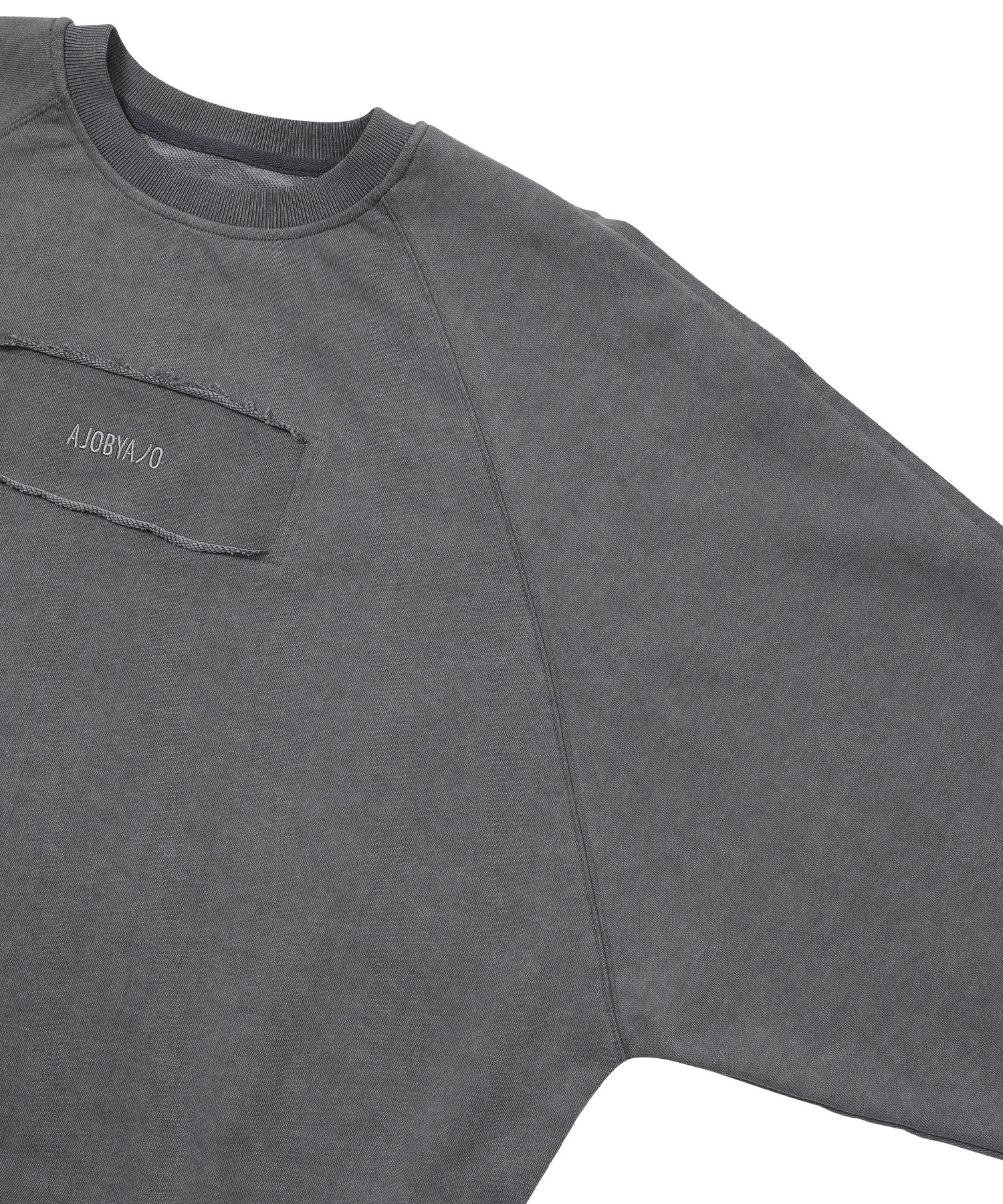 MUSINSA | AJOBYAJO Raw Edge Batwing Sweatshirt [CHARCOAL]