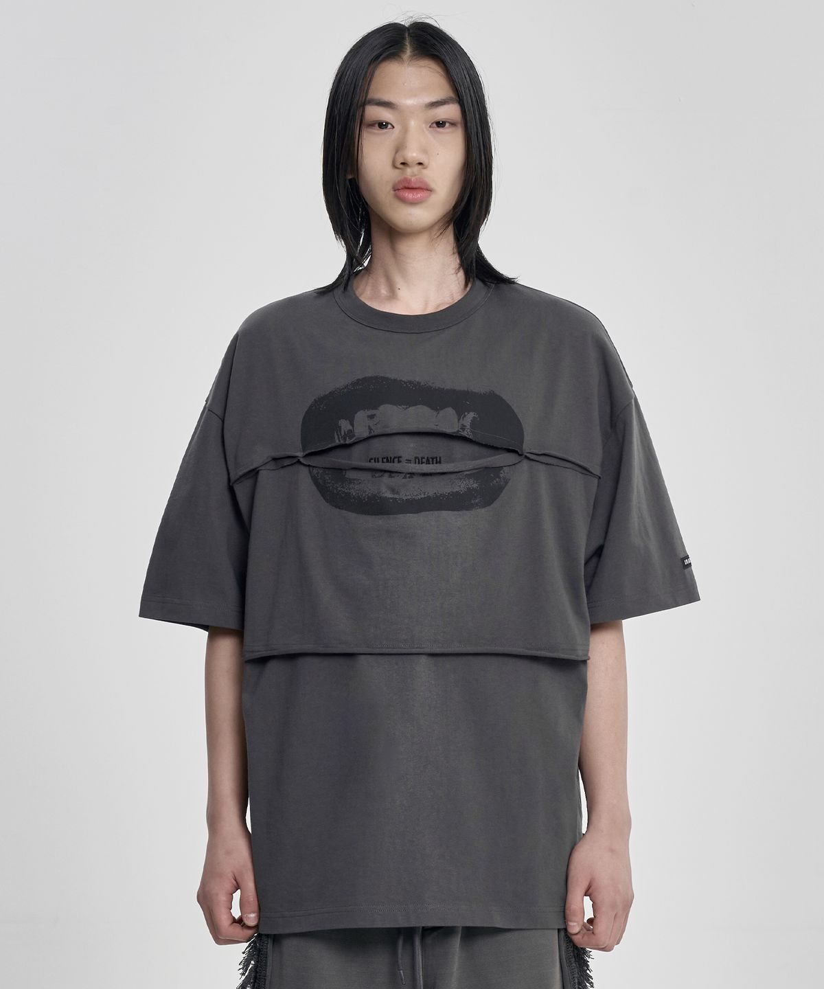 아조바이아조(AJOBYAJO) S=D Layered T-Shirt [CHARCOAL]