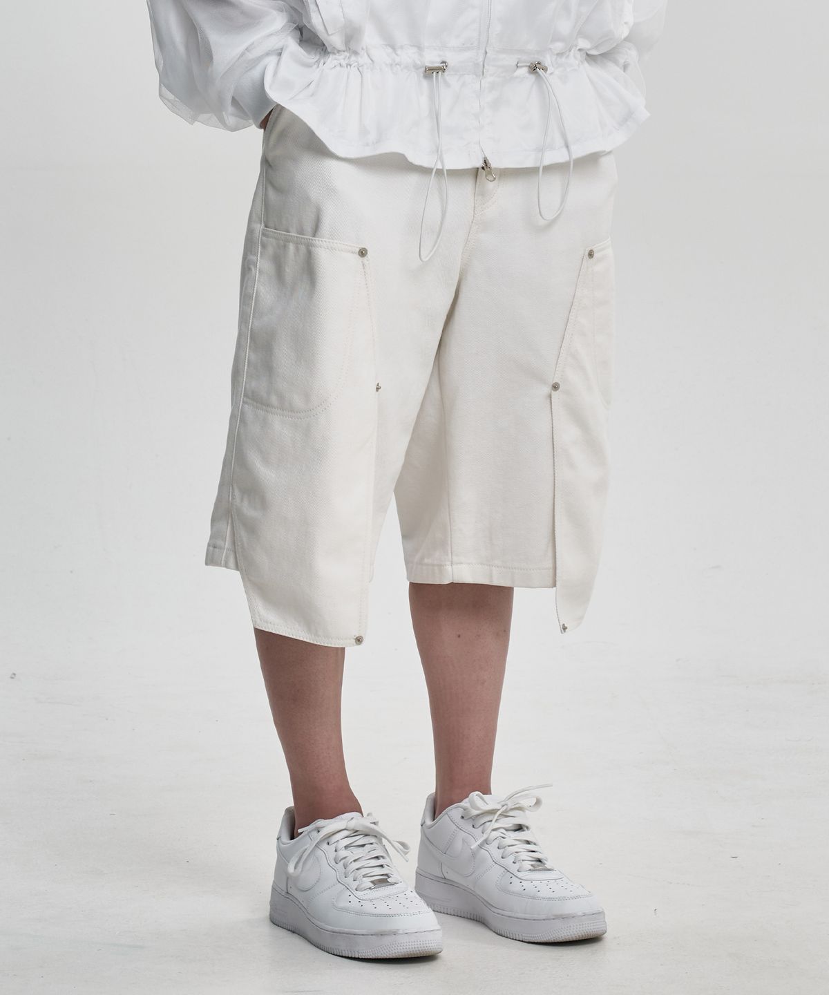 아조바이아조(AJOBYAJO) Double Knee Paneled Shorts [WHITE]