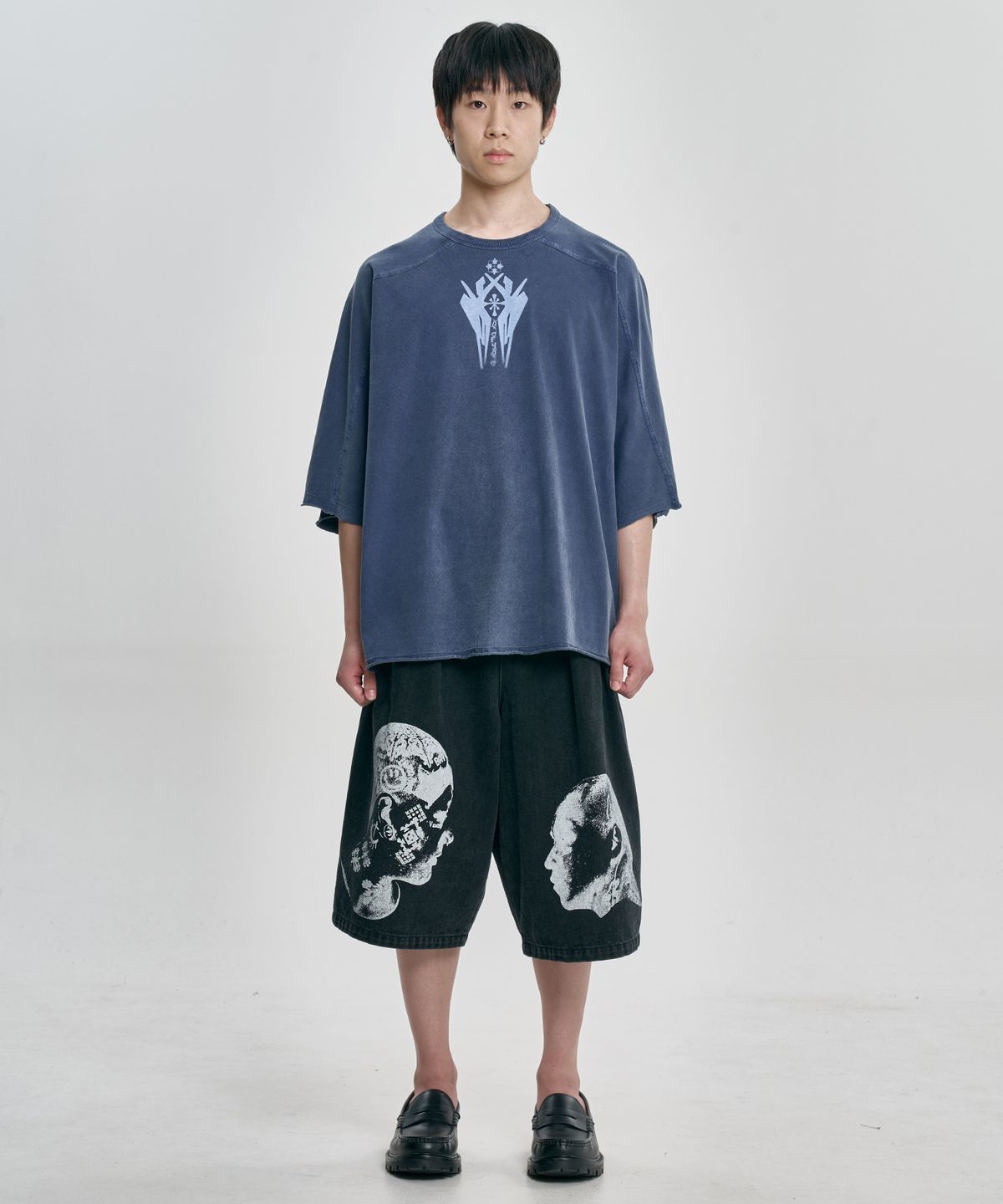 아조바이아조(AJOBYAJO) Cross Symbol Washed Raglan T-Shirt [BLUE]
