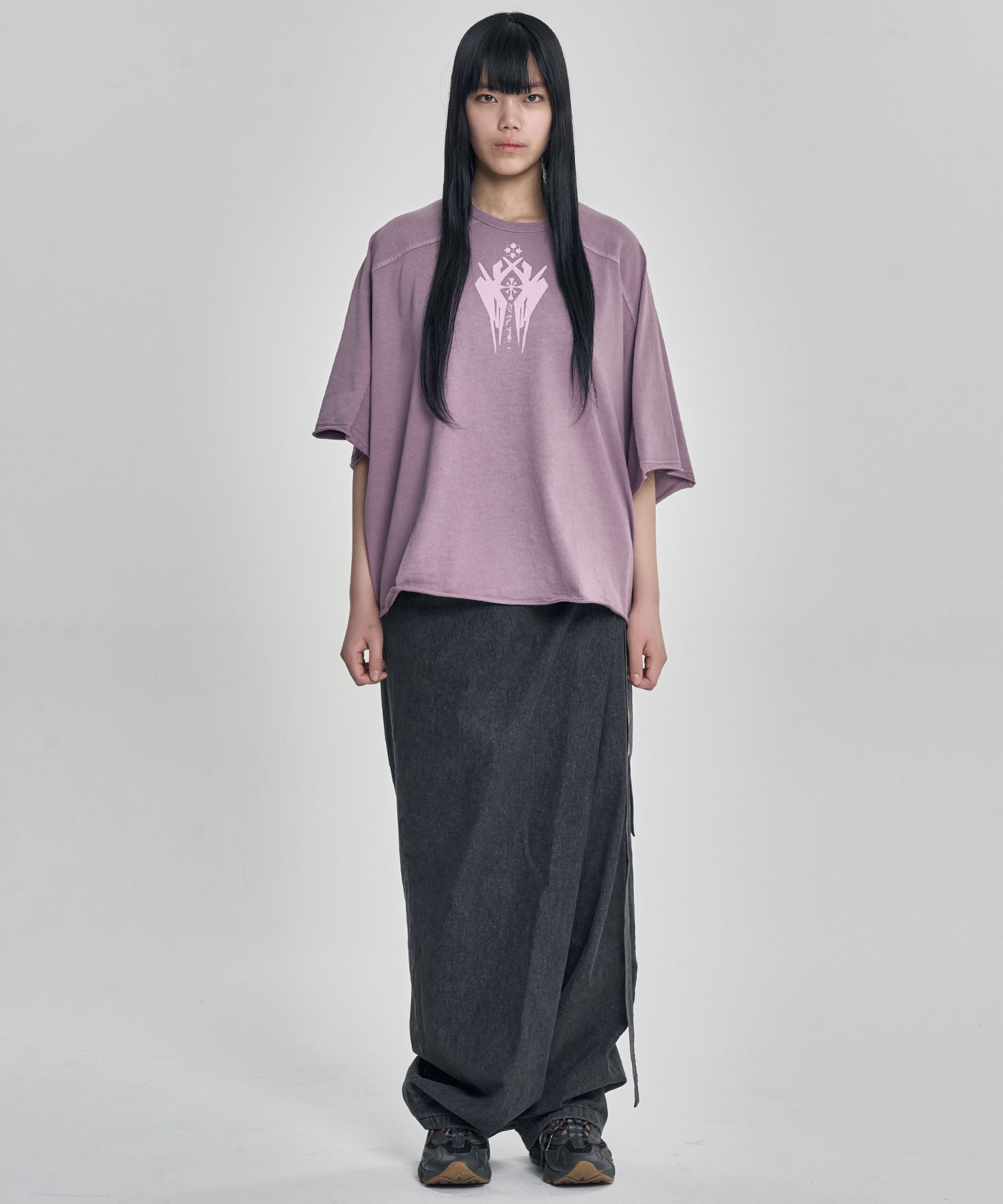 【AJO AJOBYAJO】25SS★ Cross Symbol Washed Raglan T-Shirt MUSINSA | AJOBYAJO Cross Symbol Washed Raglan T-Shirt [PINK]