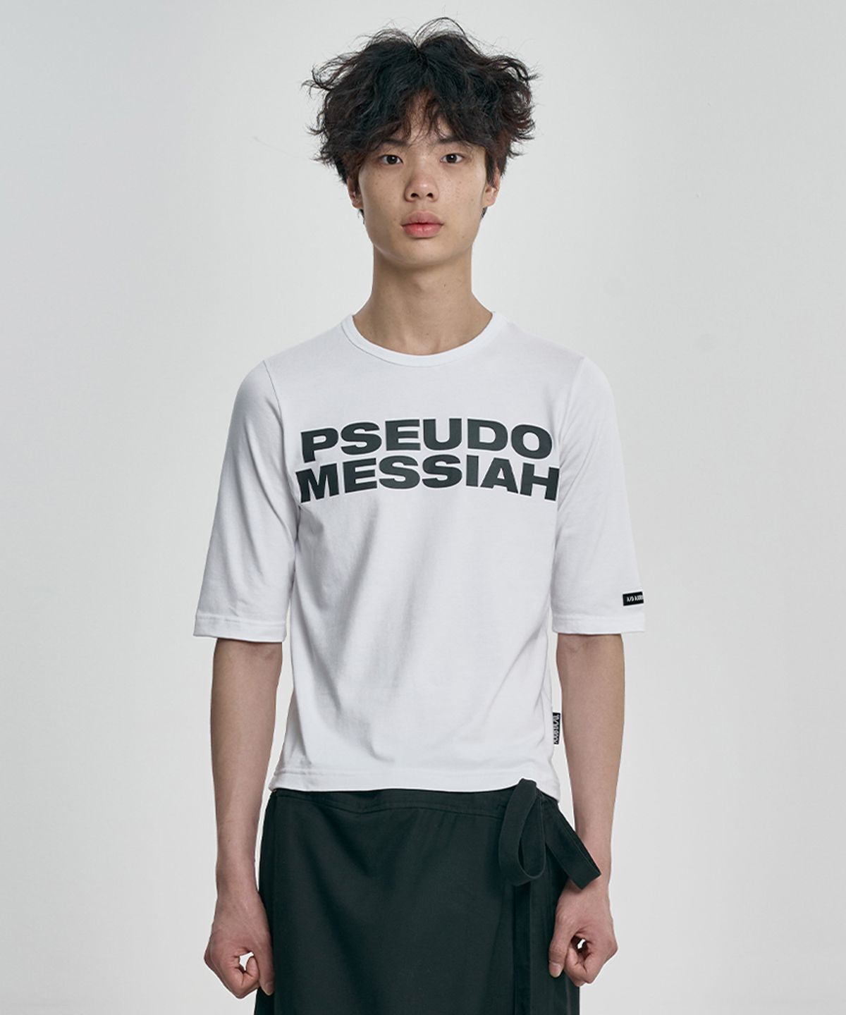 아조바이아조(AJOBYAJO) Pseudo Messiah Mini T-Shirt [WHITE]