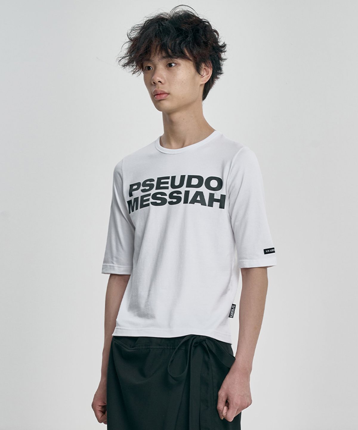 아조바이아조(AJOBYAJO) Pseudo Messiah Mini T-Shirt [WHITE]