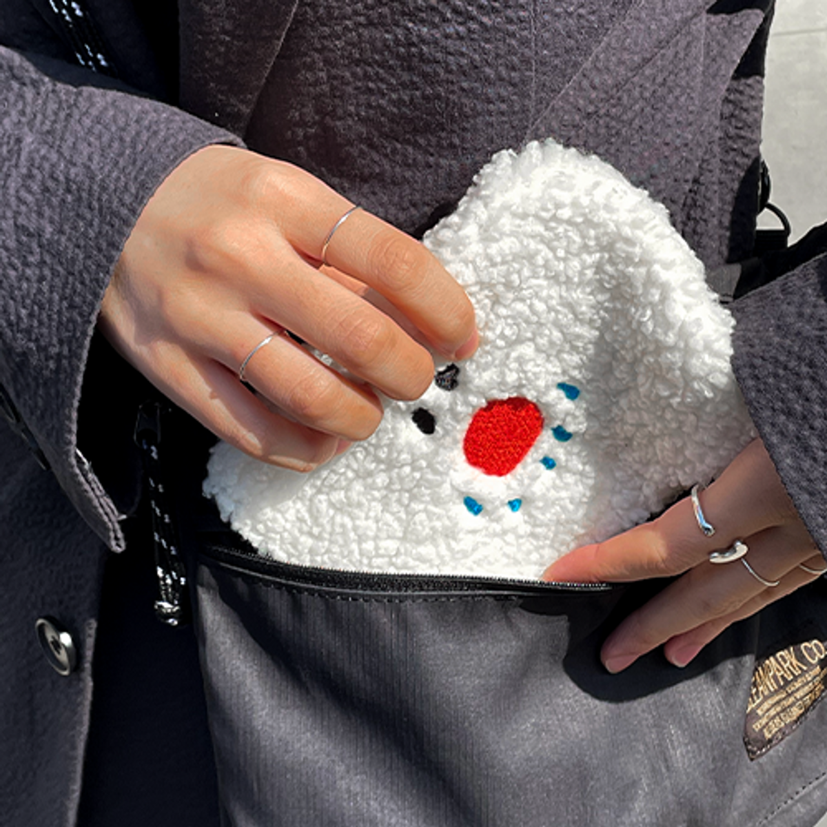 리틀스텝스빅임팩트(LITTLE STEPS BIG IMPACT) POM POM POUCH YAMYAM