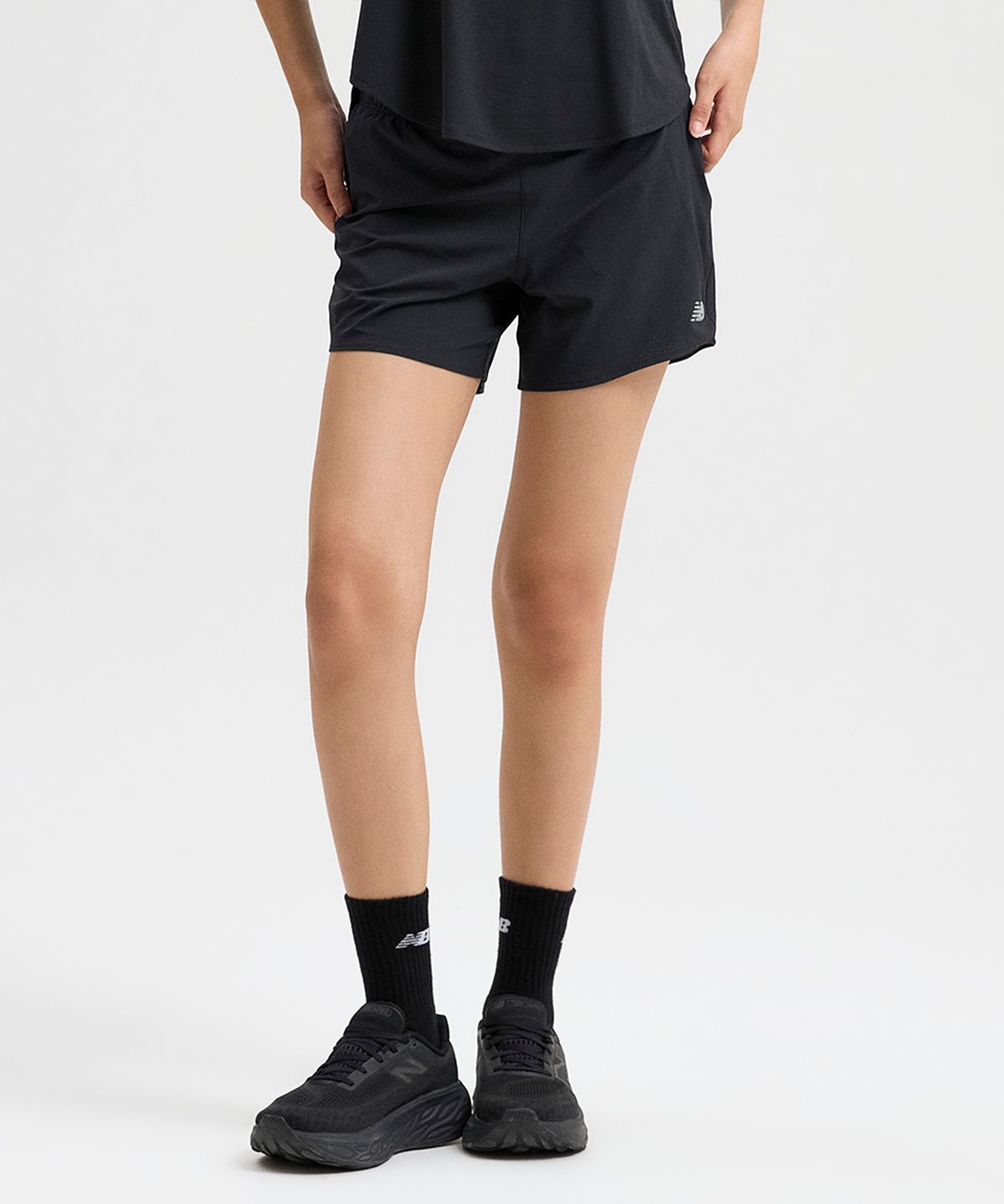 뉴발란스(NEW BALANCE) NBNVG36212 / WOMEN RC 쇼츠 5인치 (BLACK)