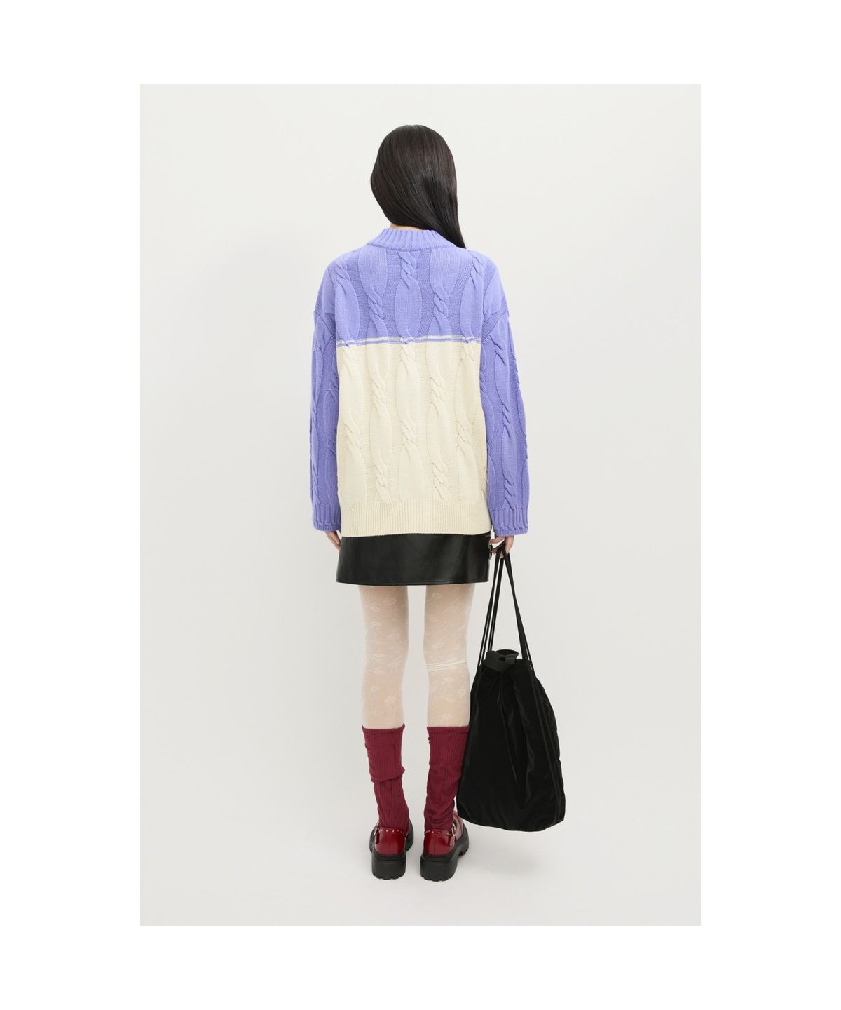 럭키슈에뜨(LUCKY CHOUETTE) Half Colored Cable Jumper-Type Knit Cardigan (violet) LFWCS25110VLT