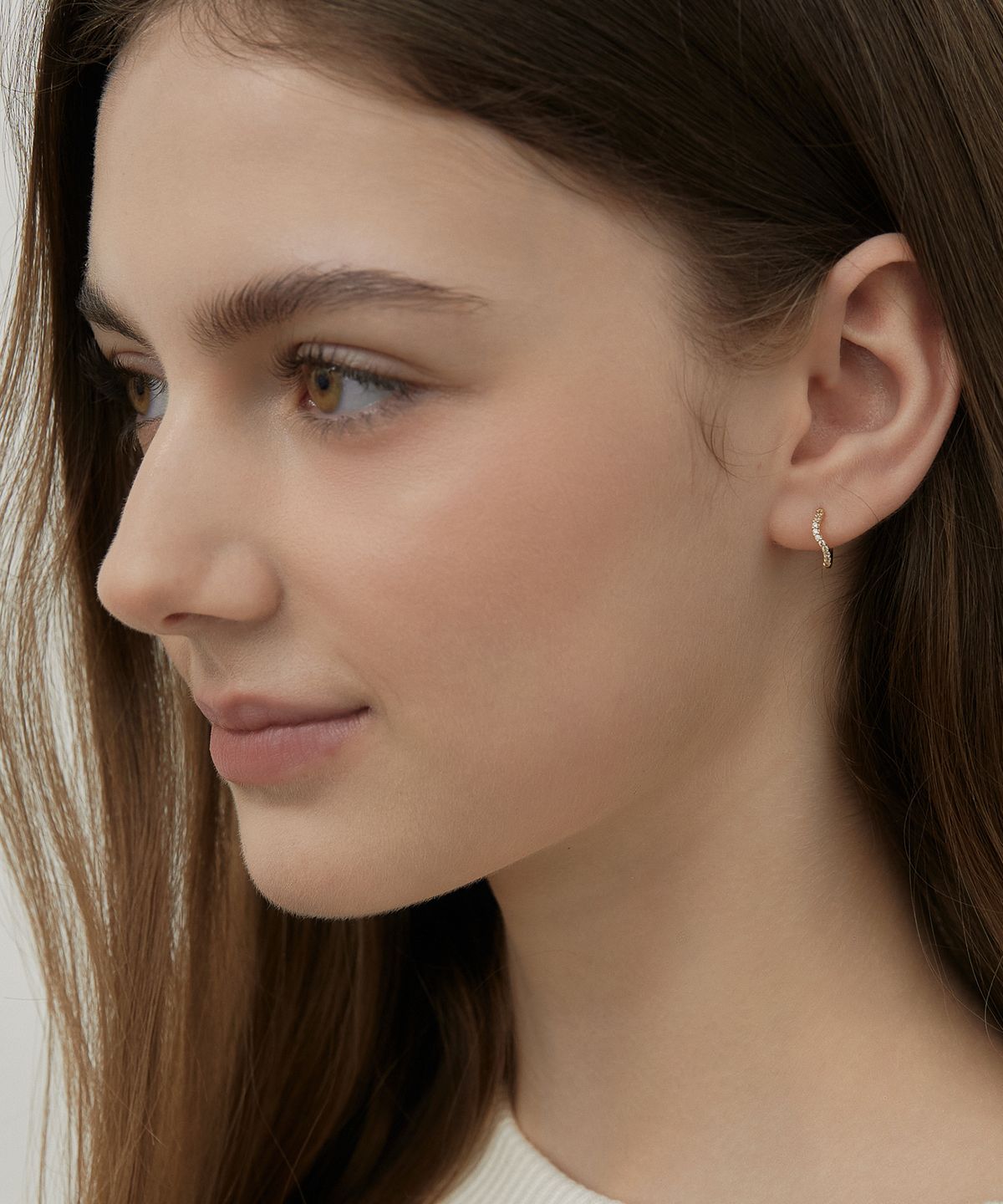 타티아나(TATIANA) (실버925) 크리스탈 플로우 후프 귀걸이 EC3163