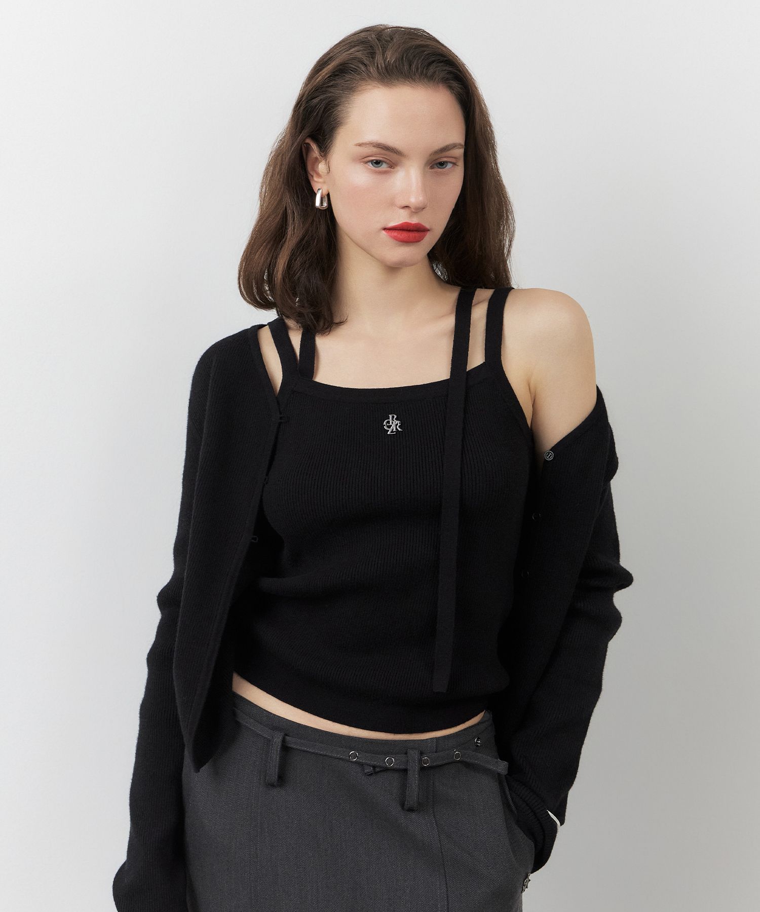 MUSINSA公式 | CITYBREEZE WOMAN Slick Strap Cardigan Set_BLACK