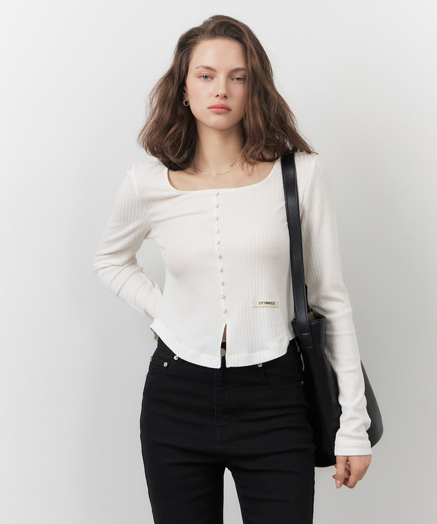 【CITYBREEZE】SQUARE NECK LOGO LONG SLEEVE MUSINSA | CITYBREEZE WOMAN Button Square Neck Long Sleeve T
