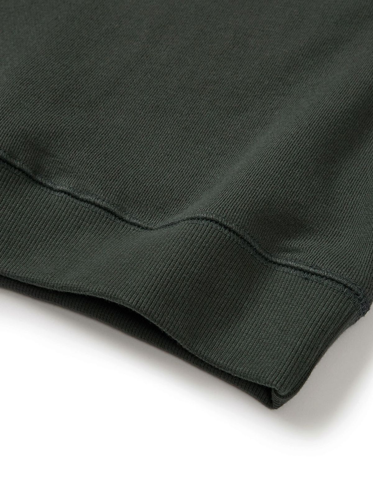 엠엠엘지(MMLG) [Mmlg] COLOR BUTTON SWEAT (SQUID BLACK)