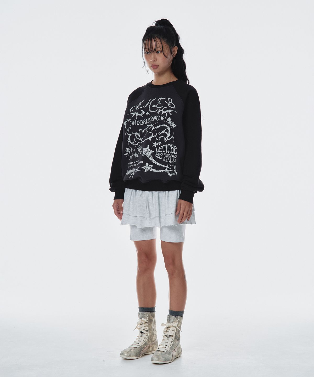 아메스 월드와이드(AMES-WORLDWIDE) GRAPHIC RAGLAN SWEATSHIRT CHARCOAL