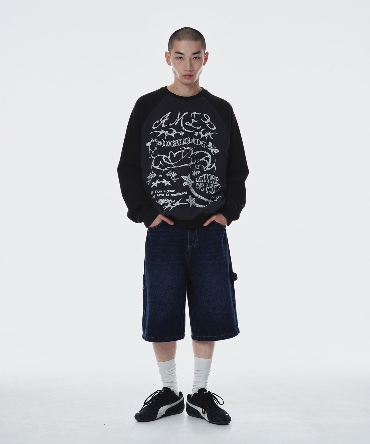 아메스 월드와이드(AMES-WORLDWIDE) GRAPHIC RAGLAN SWEATSHIRT CHARCOAL