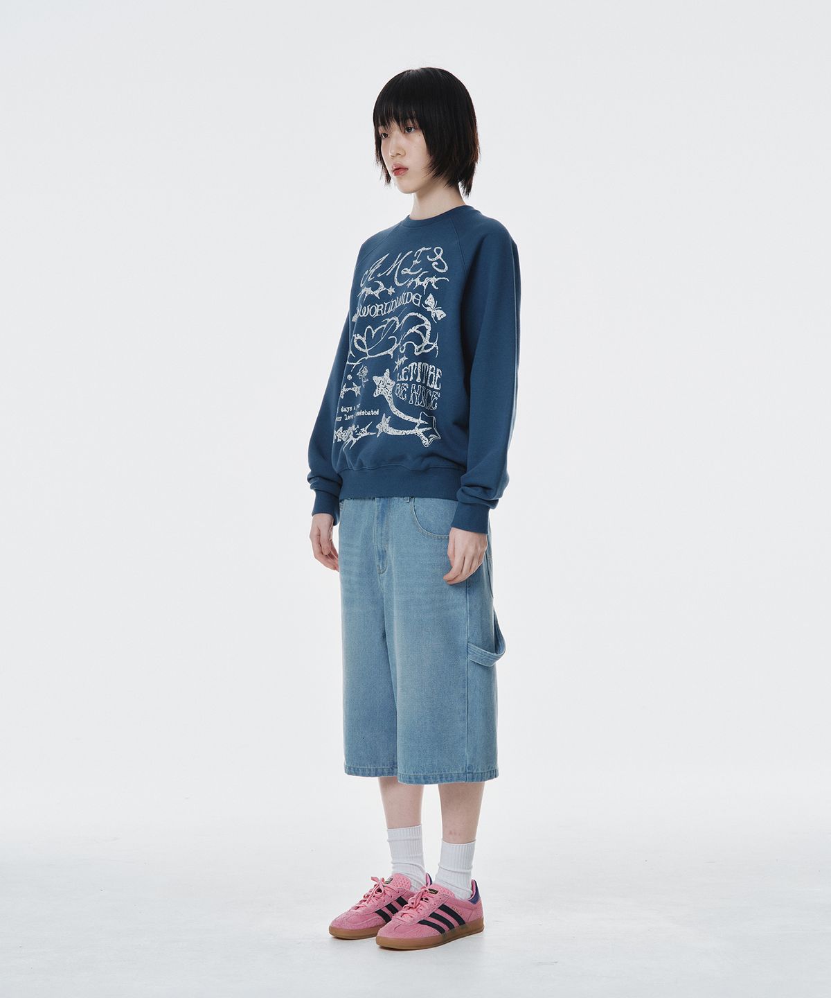 아메스 월드와이드(AMES-WORLDWIDE) GRAPHIC RAGLAN SWEATSHIRT BLUE