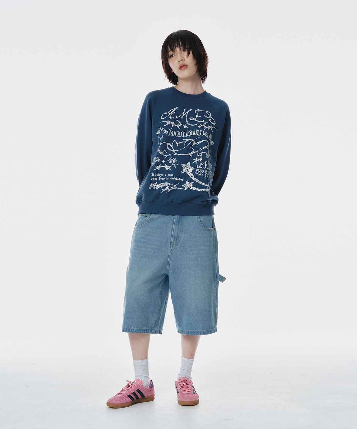 아메스 월드와이드(AMES-WORLDWIDE) GRAPHIC RAGLAN SWEATSHIRT BLUE