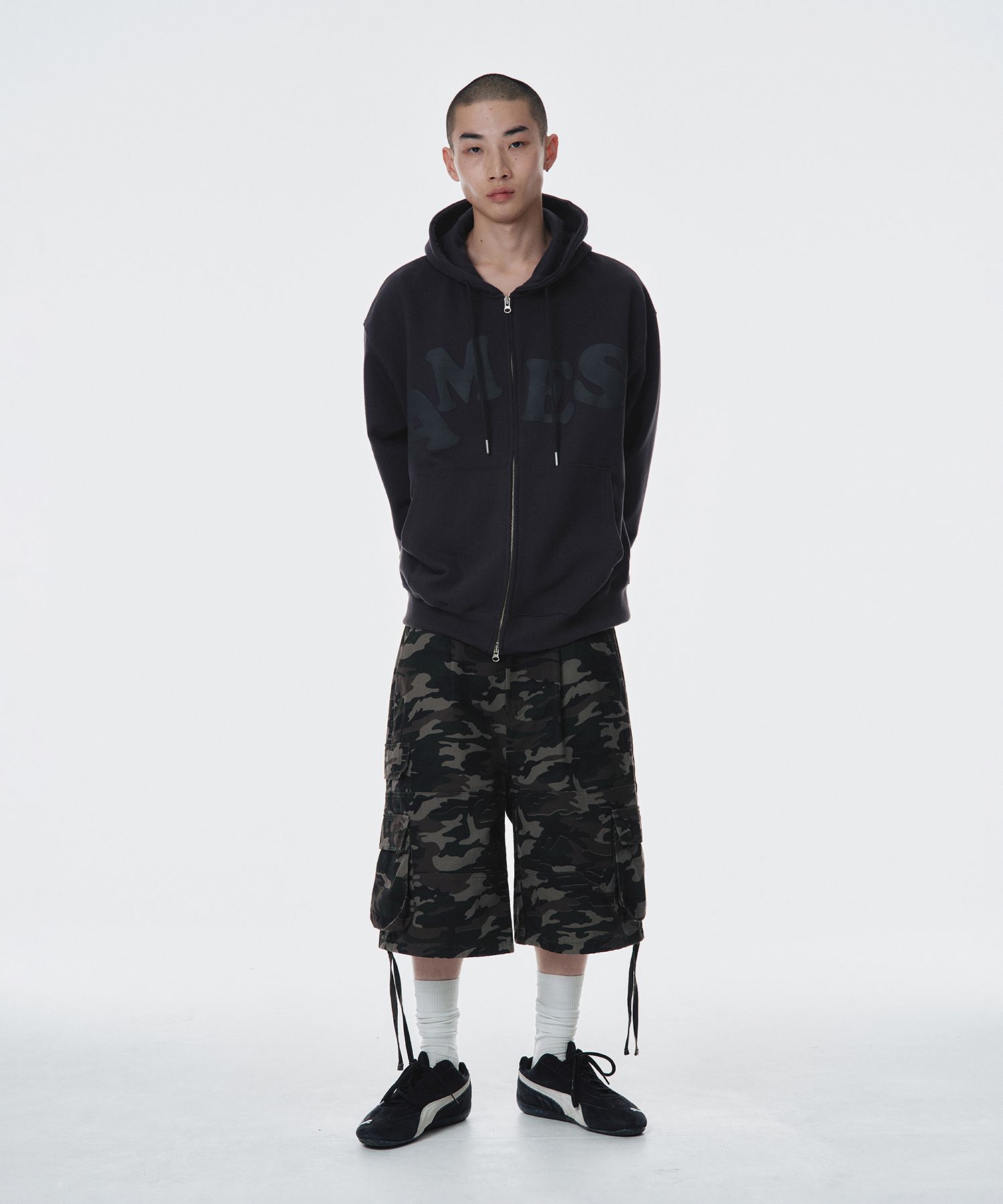 ★AMES-WORLDWIDE★LOGO TYPO GRAPHIC SWEATSHIRT L.BL★正規品 Ames Worldwide - Basic Logo Sweatshirt – Halmeoni Manila