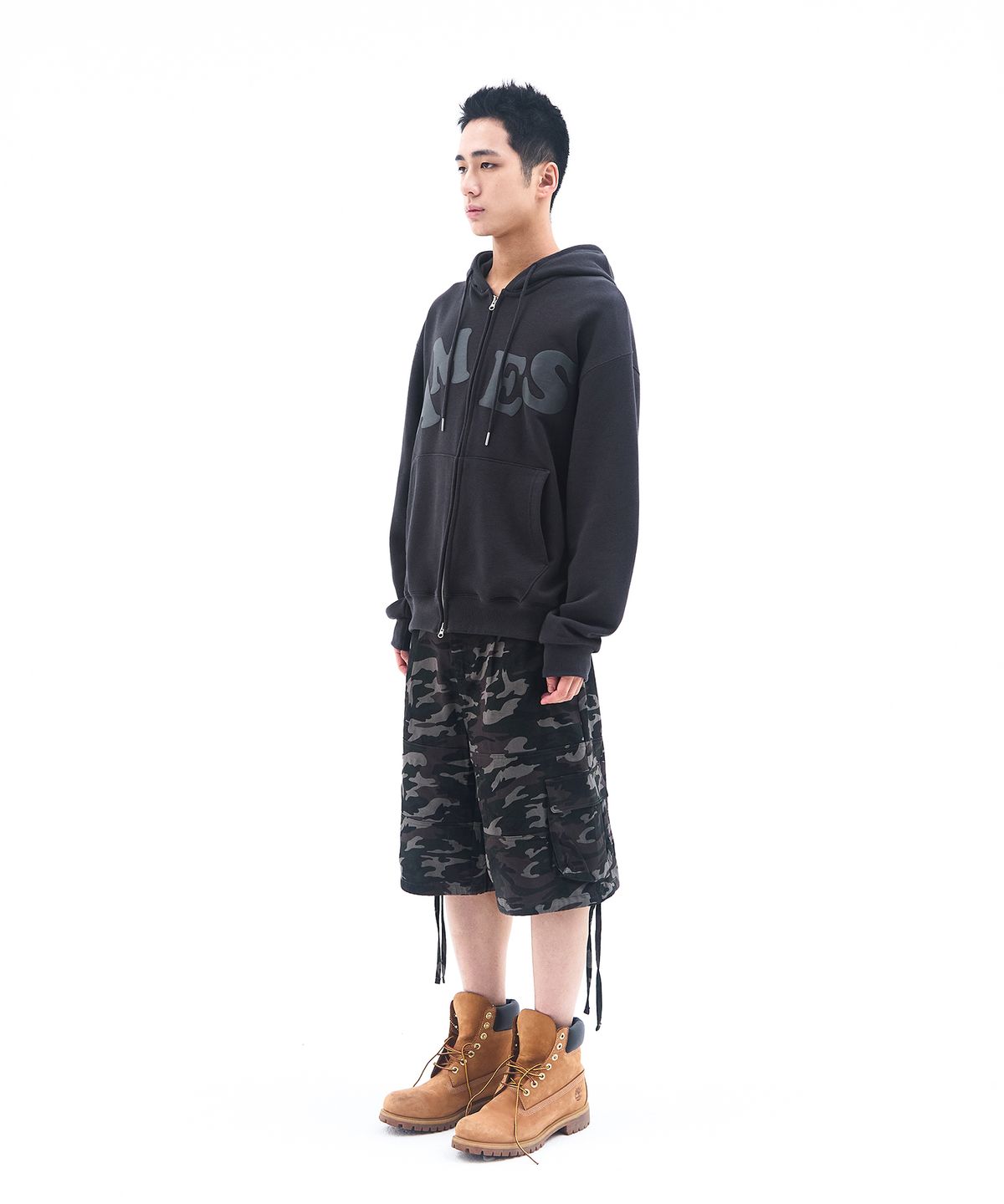 아메스 월드와이드(AMES-WORLDWIDE) BIG TYPO HOODIE ZIP UP CHARCOAL