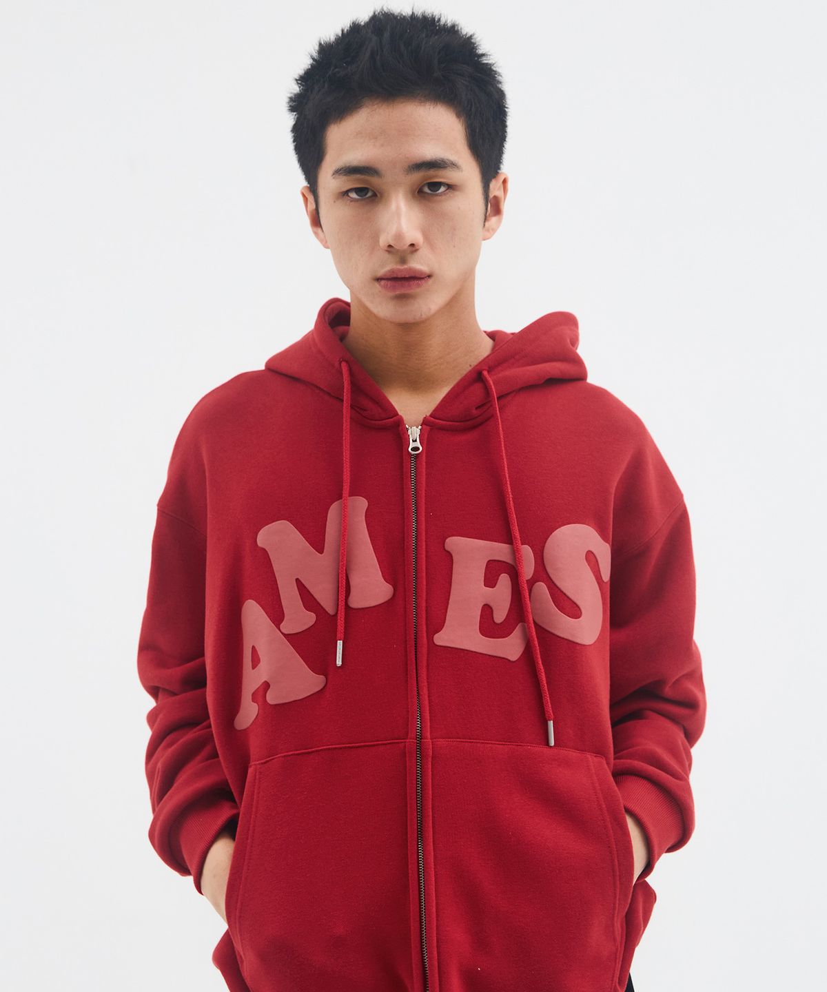 아메스 월드와이드(AMES-WORLDWIDE) BIG TYPO HOODIE ZIP UP RED