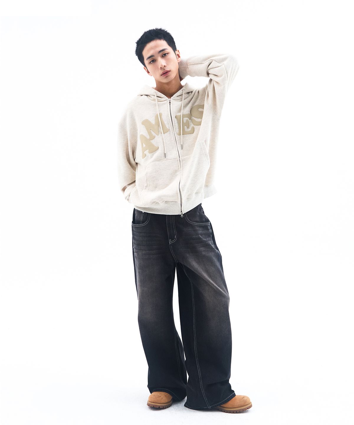 아메스 월드와이드(AMES-WORLDWIDE) BIG TYPO HOODIE ZIP UP OATMEAL