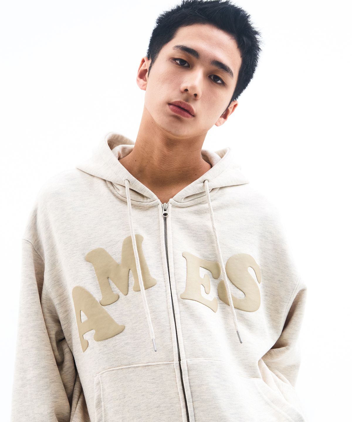 아메스 월드와이드(AMES-WORLDWIDE) BIG TYPO HOODIE ZIP UP OATMEAL