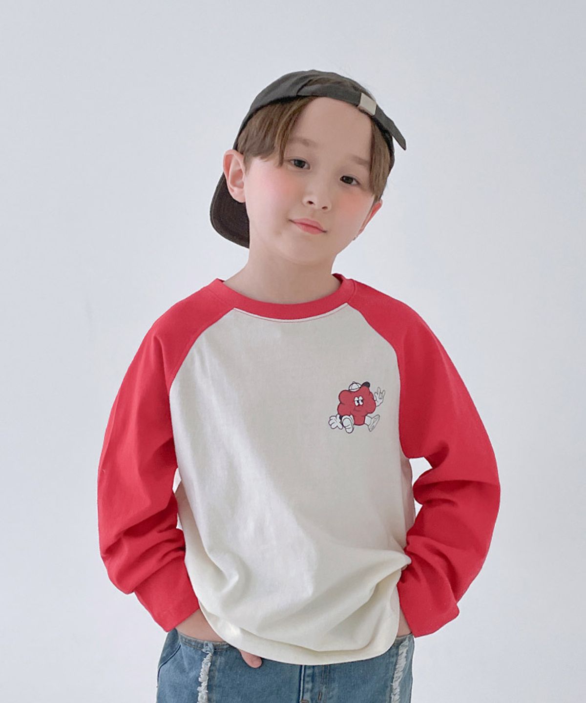 베리클로젯(BERRYCLOSET) 굿 럭 컬리 티셔츠