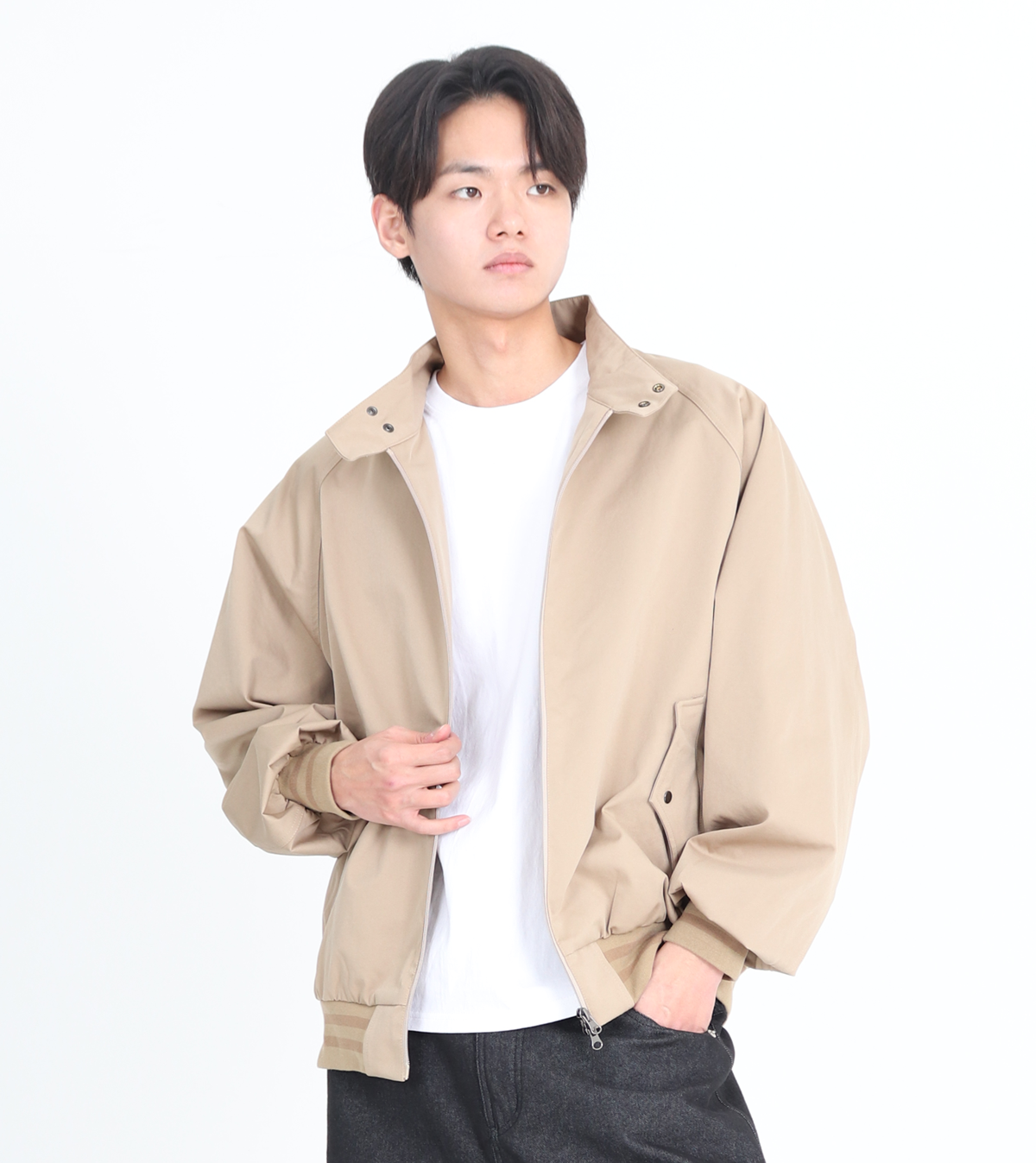 버튼서울(BUTTON SEOUL) 하이넥 카라 나그랑 시보리점퍼 2color (베이지)