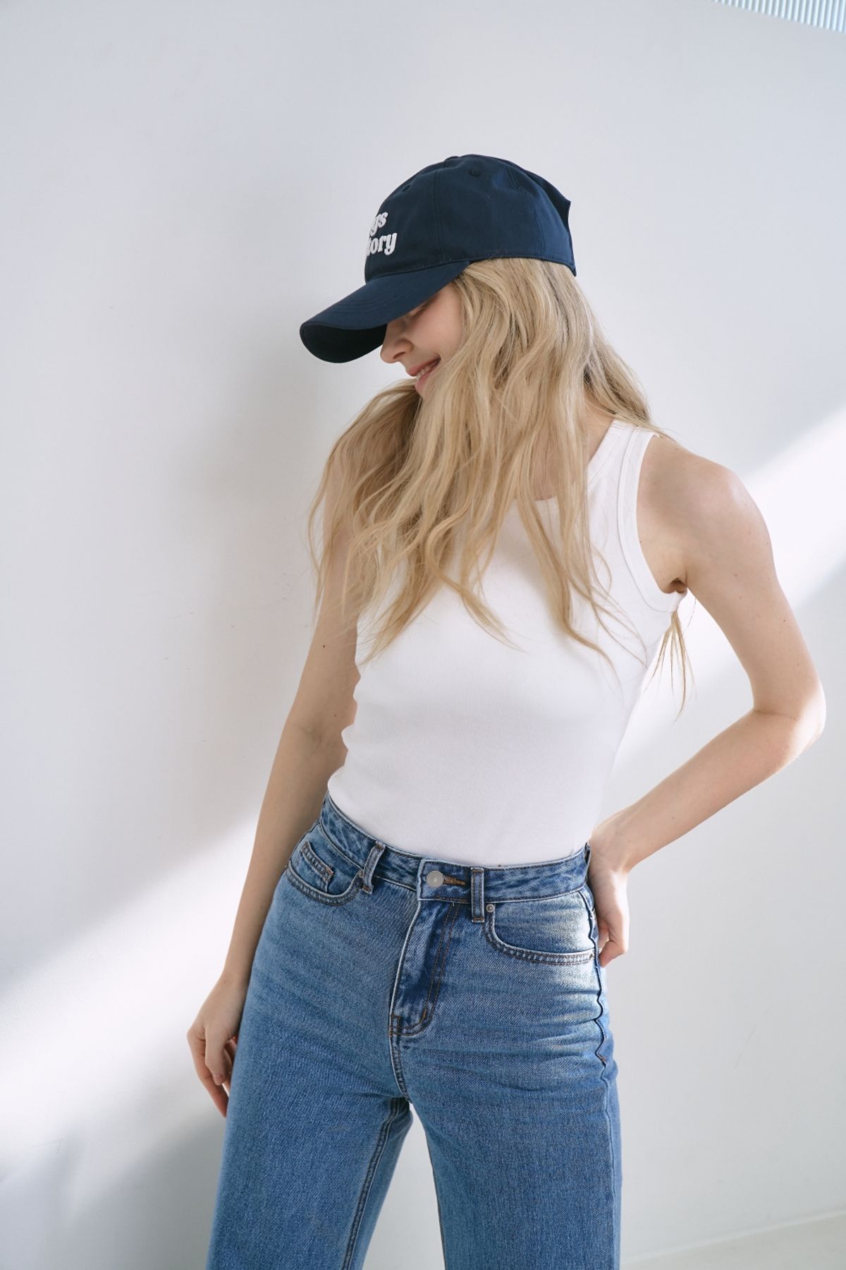 벡타르(VECTAR.) Hugs&history cap [Navy]