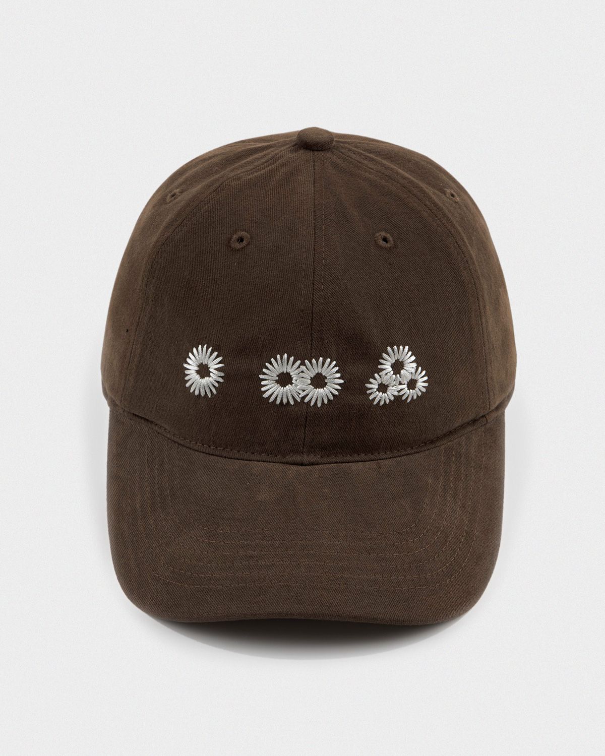 마이딥블루메모리즈(MY DEEP BLUE MEMORIES) Newvy Logo Peach Ball Cap (BROWN)