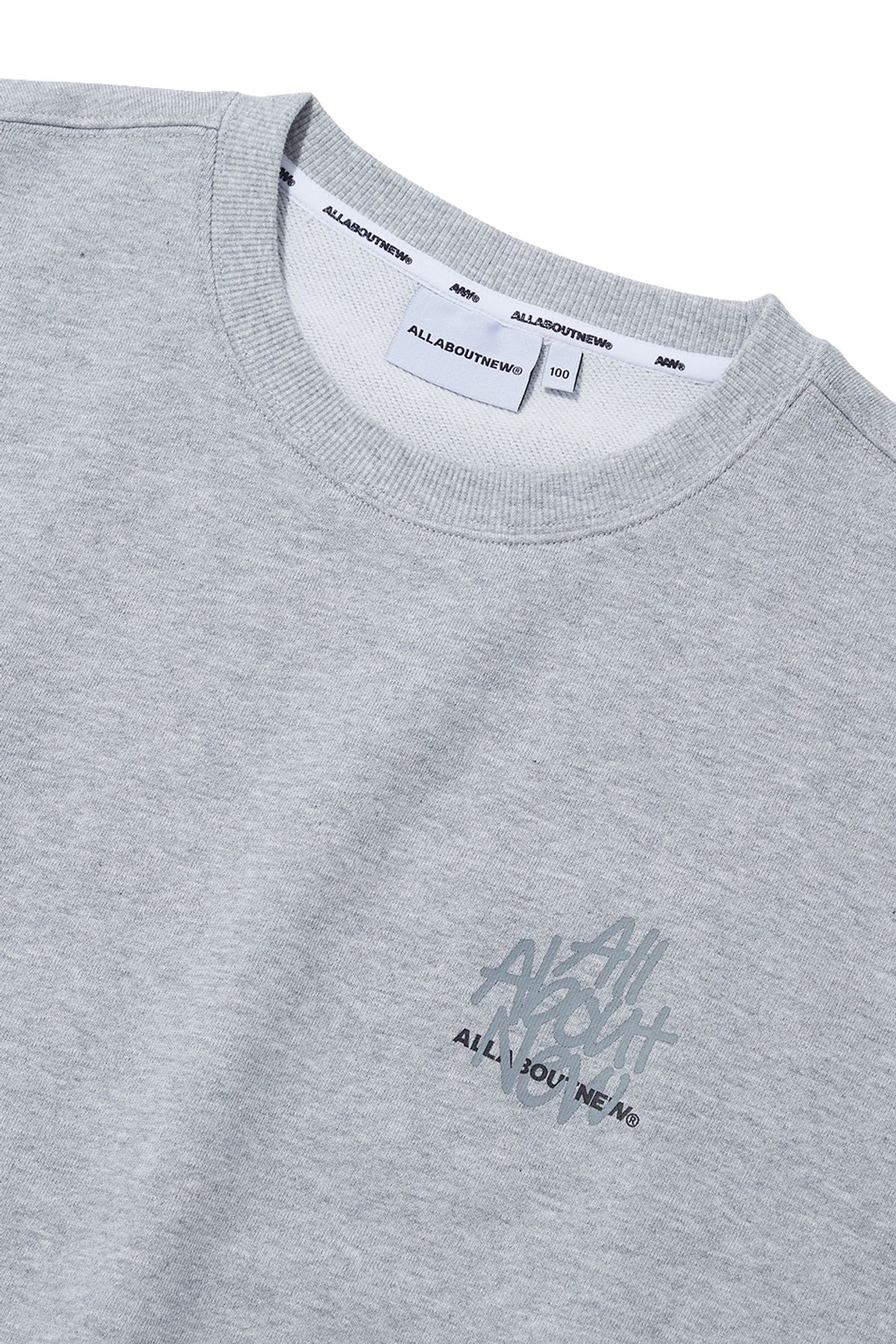 올어바웃뉴(ALL ABOUT NEW) 흘림체 로고 맨투맨 M그레이 ANZ1TM31GMG