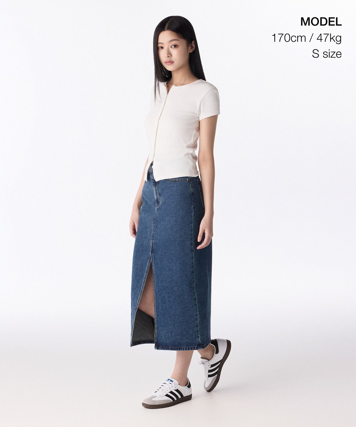무신사 스탠다드 우먼(MUSINSA STANDARD WOMAN) 우먼즈 프론트 슬릿 데님 롱 스커트 [미디엄 인디고]