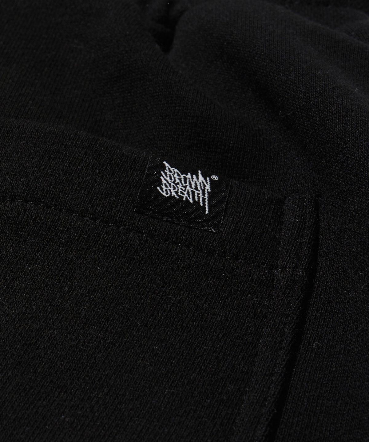 브라운브레스(BROWNBREATH) TWO TUCK WIDE TAG SWEAT PANTS - BLACK