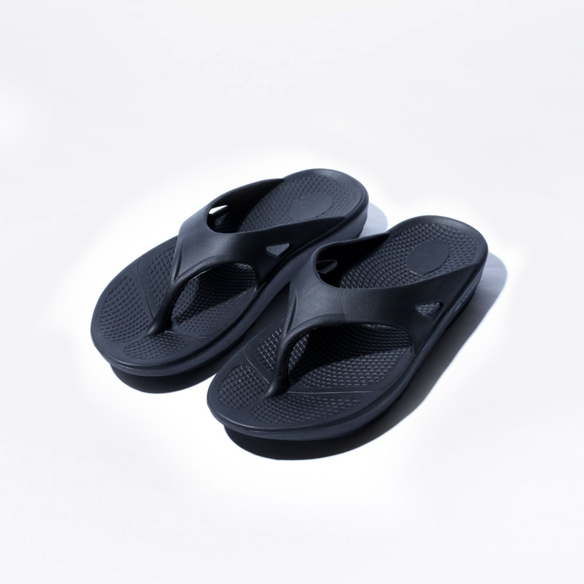 더노피(THENOPI) 신디 3.5cm 키높이 리커버리 플리플랍 쪼리