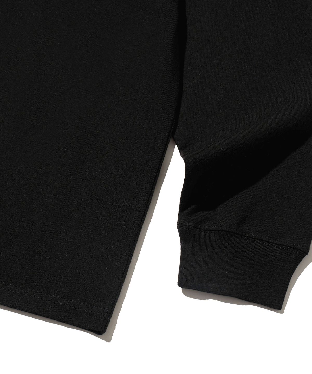 브라운브레스(BROWNBREATH) PYTHONE TAG LONGSLEEVE - BLACK