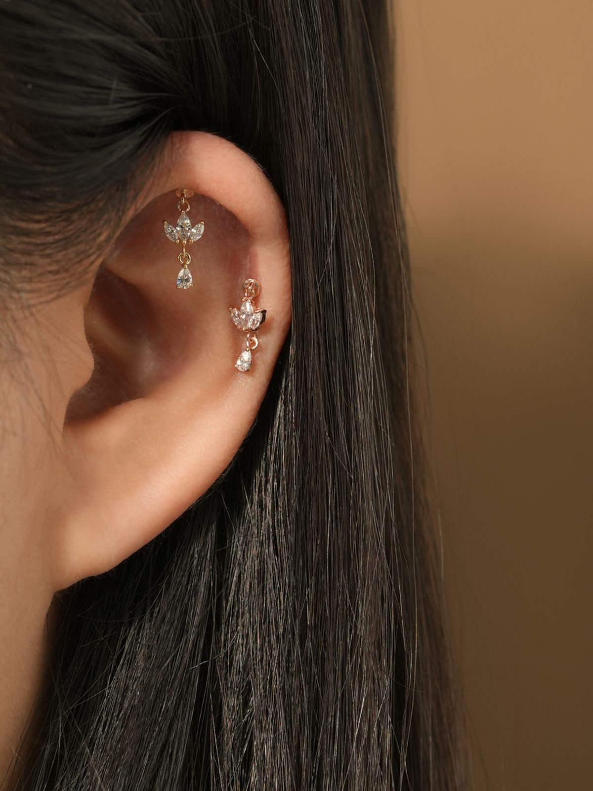 미니멀피어싱(MINIMALPIERCING) [0.8mm]14K 인터널 미니 티아라 드롭 라블렛 피어싱 귀걸이
