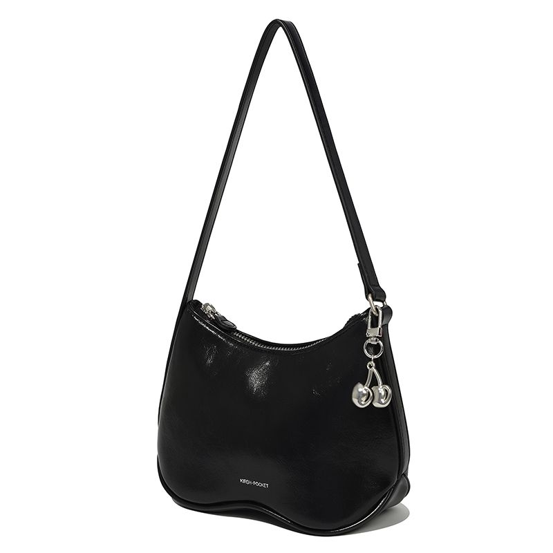 MUSINSA公式 | KIRSH Pocket Signature Handbag [Black]