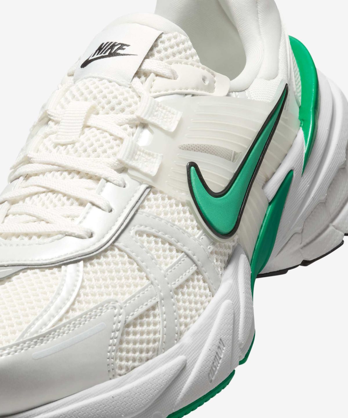 나이키(NIKE) V2K 런 W - 세일:페일 아이보리:블랙:스타디움 그린 / FD0736-107
