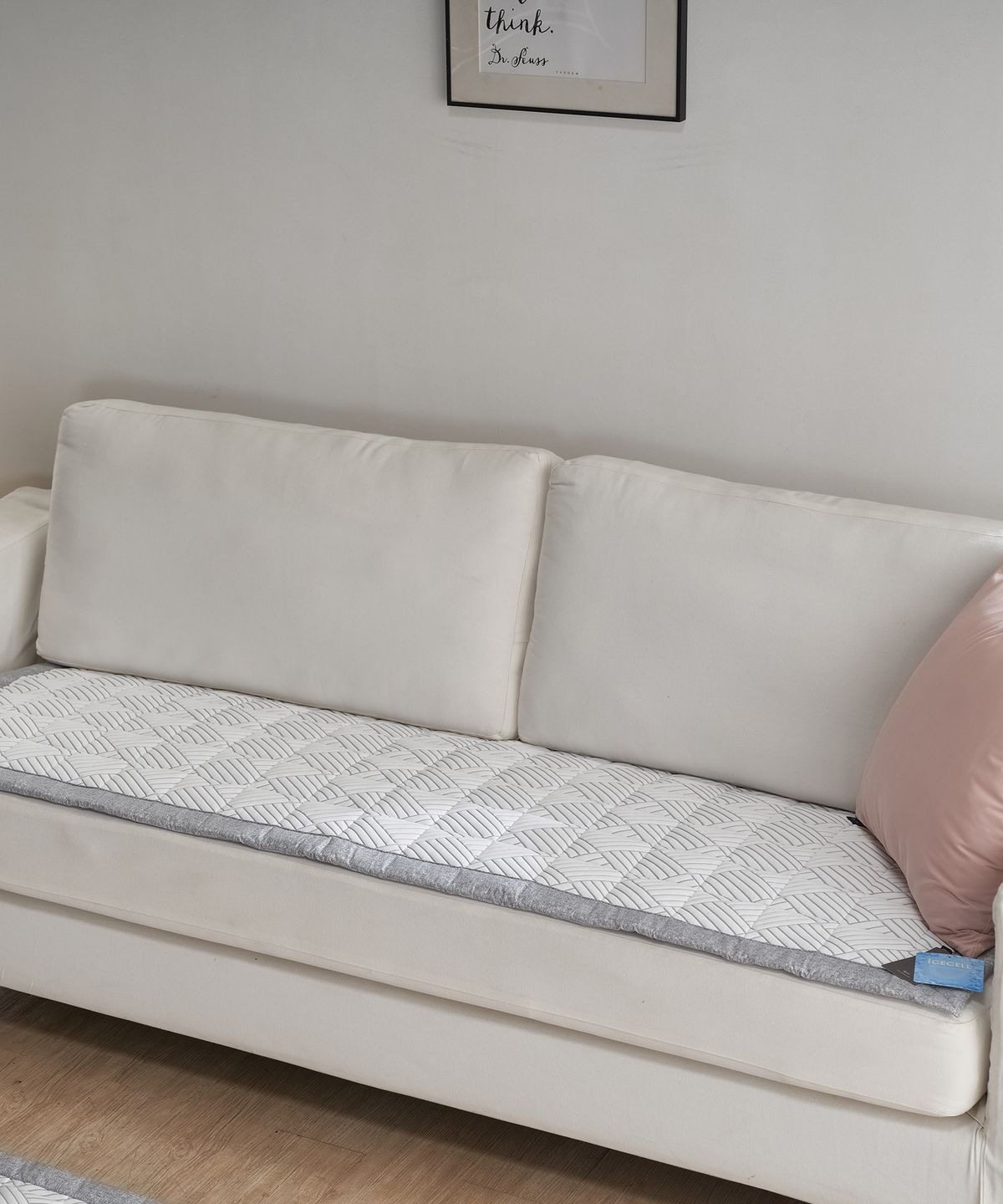 샤이닝홈(SHININGHOME) 아밍 아론 냉감 여름 소파패드 3size (3인용/4인용/돌소파용)