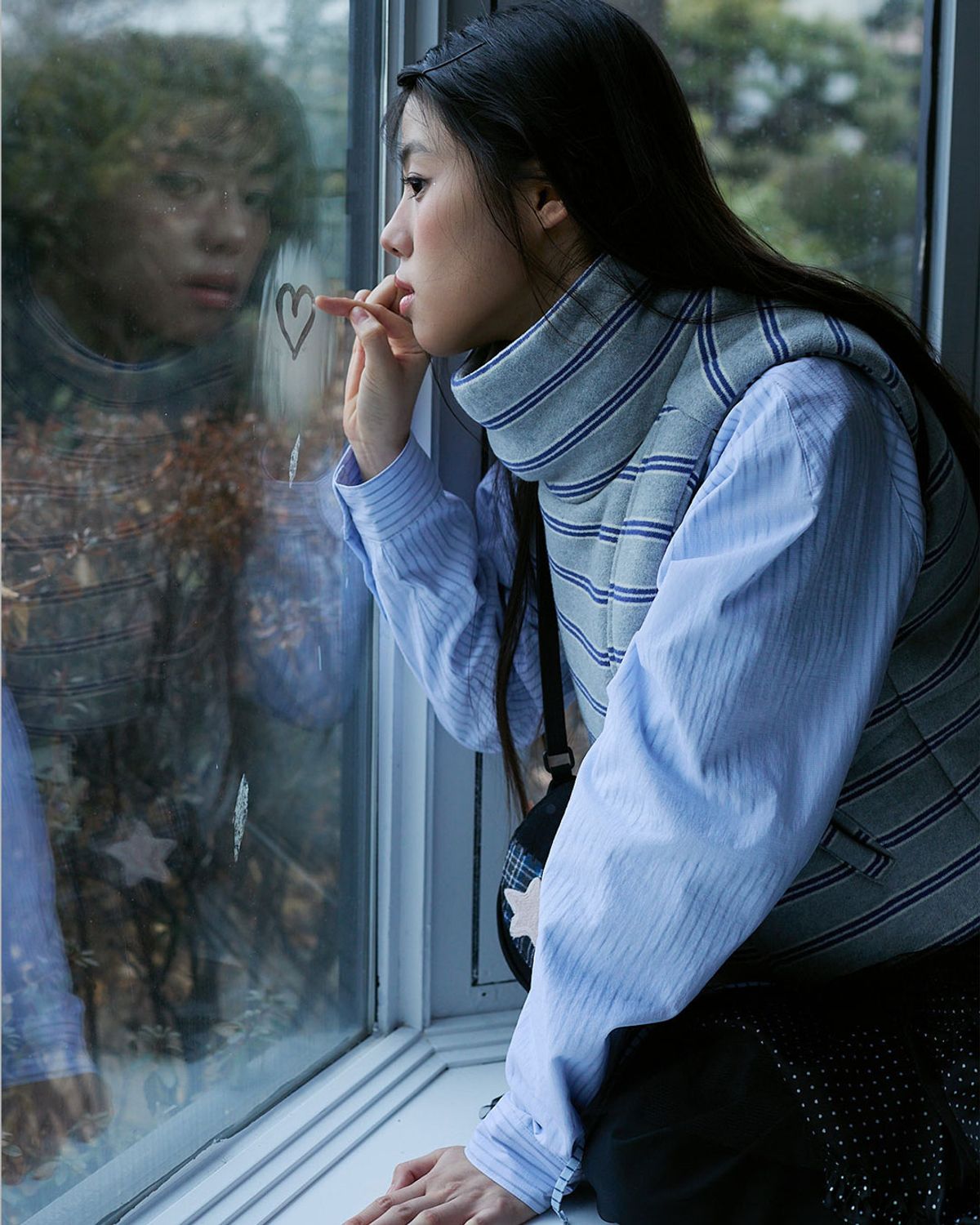 더뮤지엄비지터(THEMUSEUMVISITOR) STRIPE PUFFER VEST (BLUE)