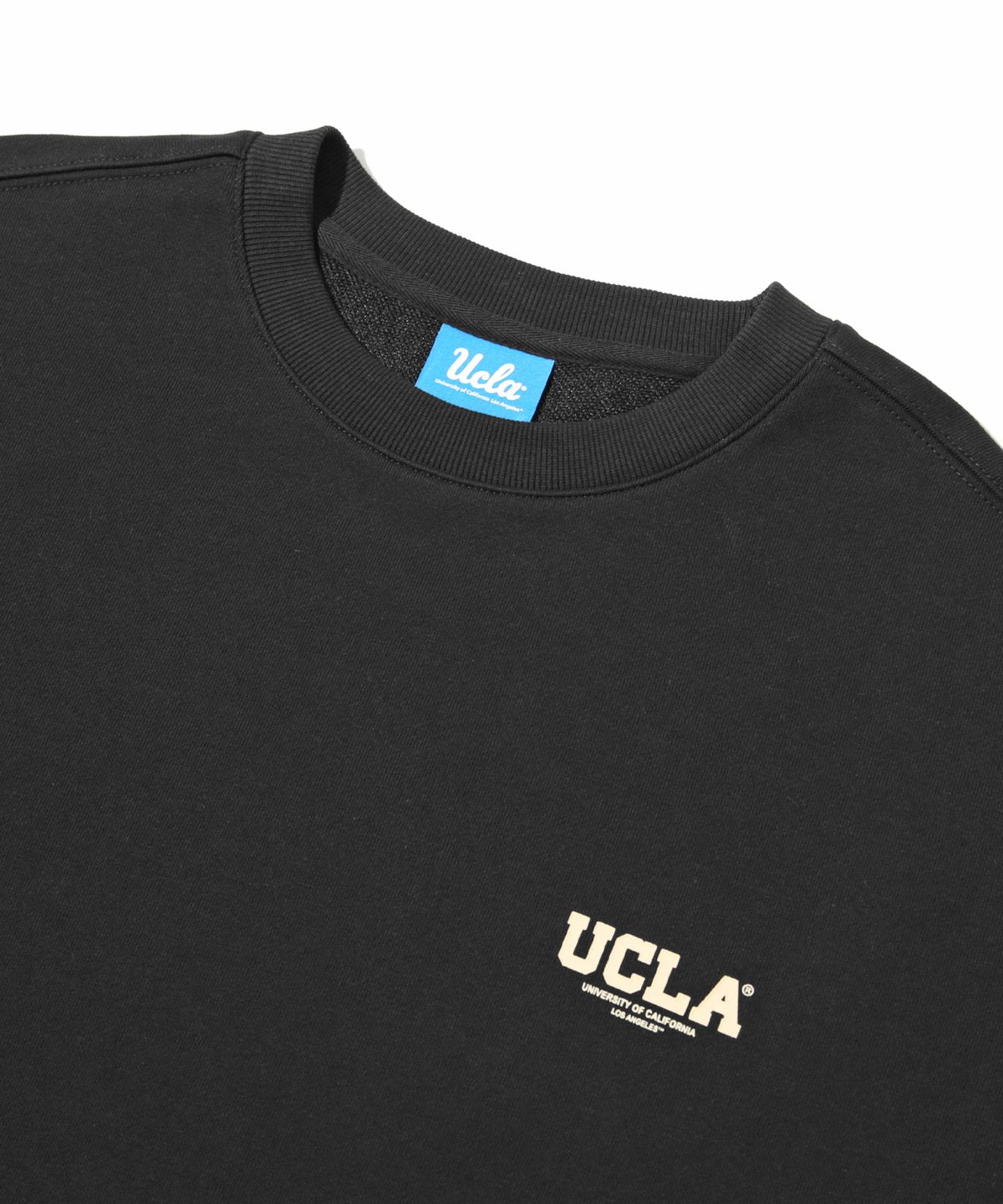 유씨엘에이(UCLA) 남녀공용 스몰로고 베이직 스웨트 셔츠[BLACK](UBRLT81)