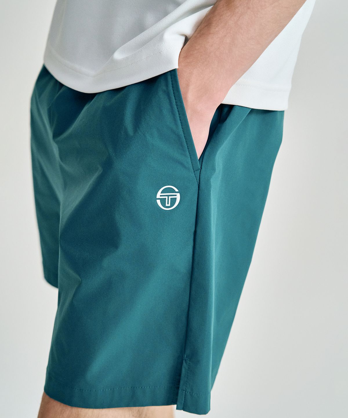 세르지오 타키니(SERGIO TACCHINI) M 에센셜 7인치 반바지 (D.Green)