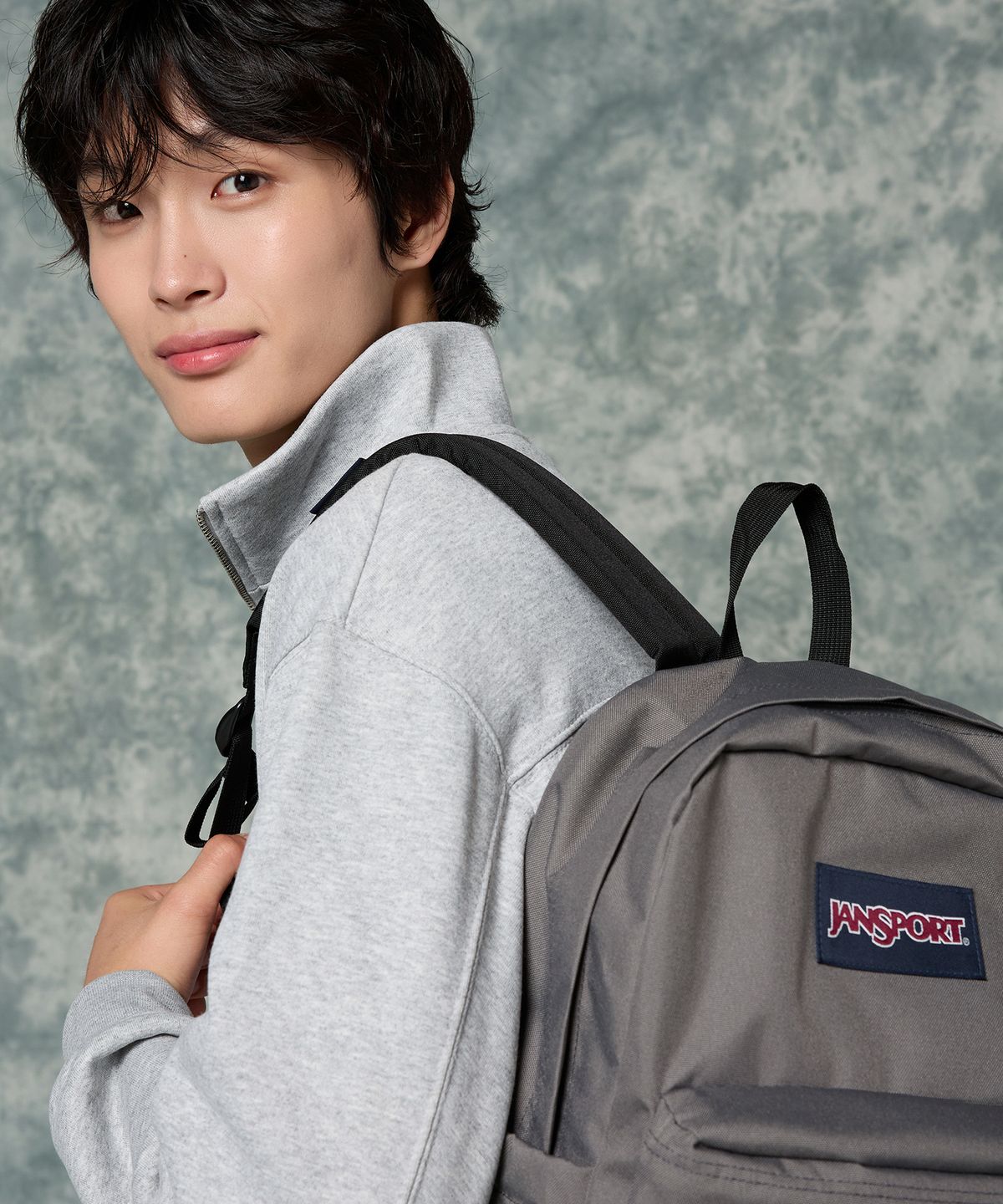 잔스포츠(JANSPORT) 비욘드팩 GRAPHITE GREY
